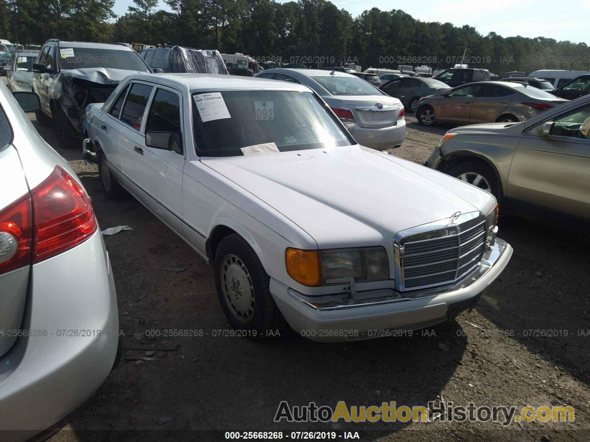 MERCEDES-BENZ 420 SEL, WDBCA35E3MA572727