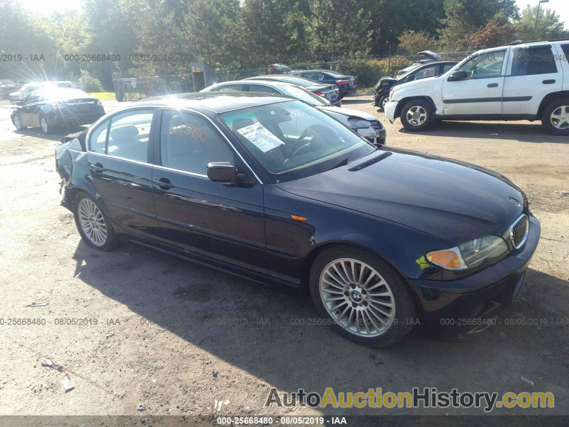 BMW 330 I, WBAEV53422KM16865