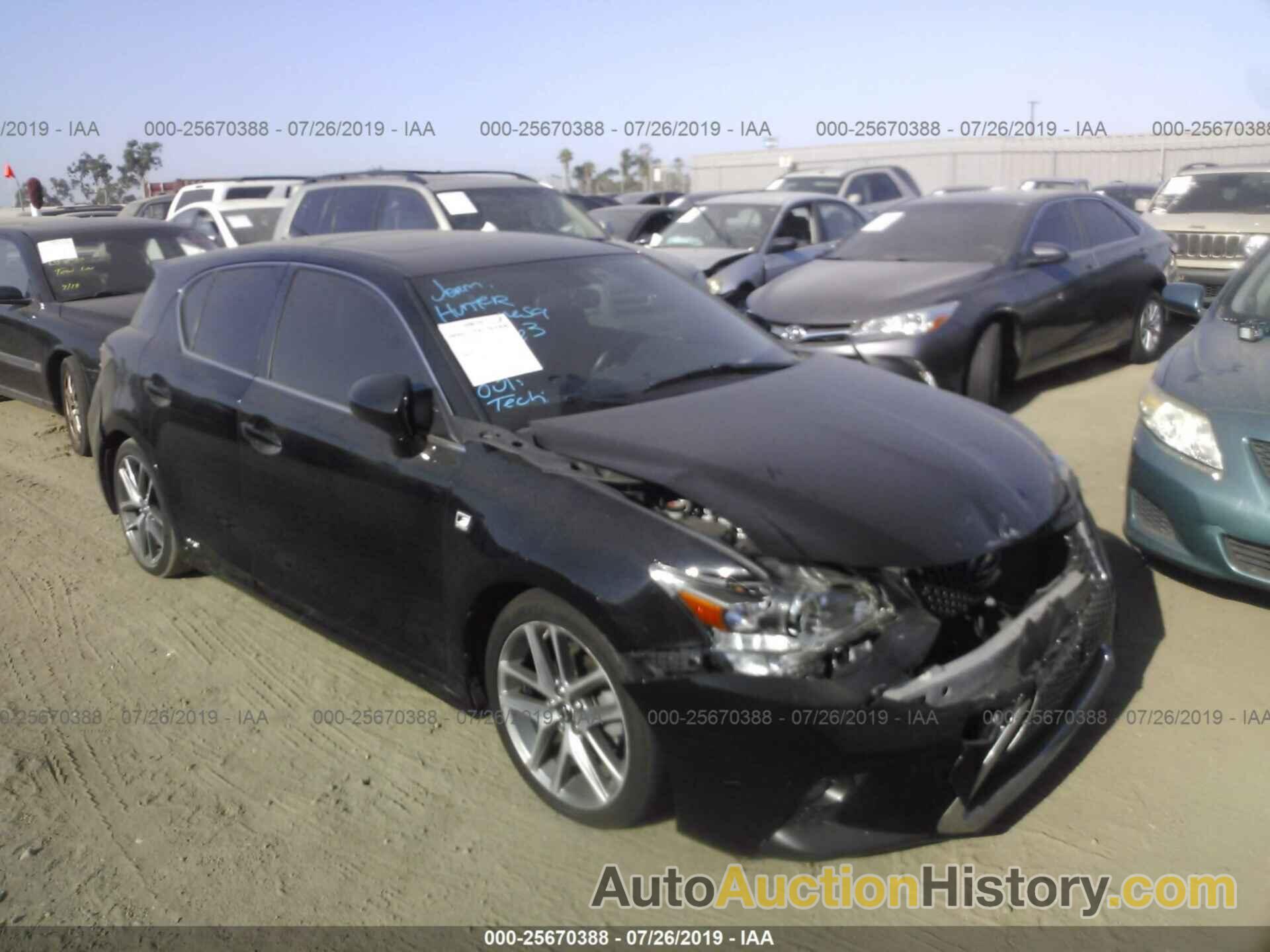 LEXUS CT 200, JTHKD5BH3E2207036