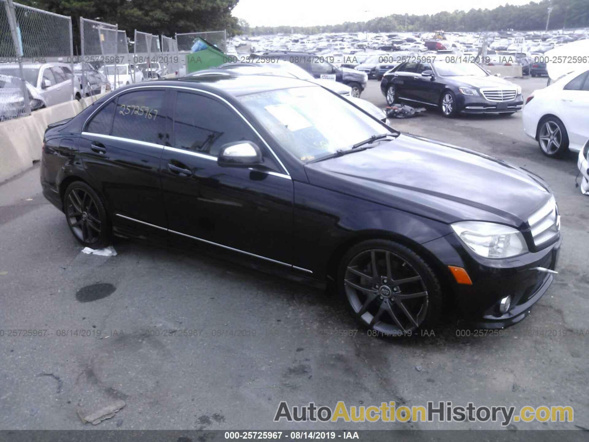 MERCEDES-BENZ C 350, WDDGF56X29R062870