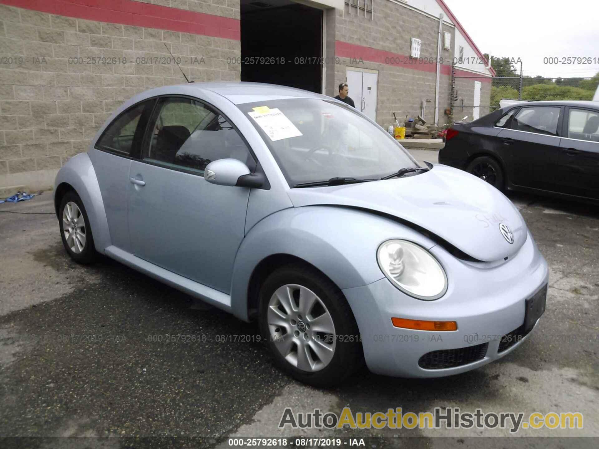 VOLKSWAGEN NEW BEETLE, 3VWPG3AG8AM034609