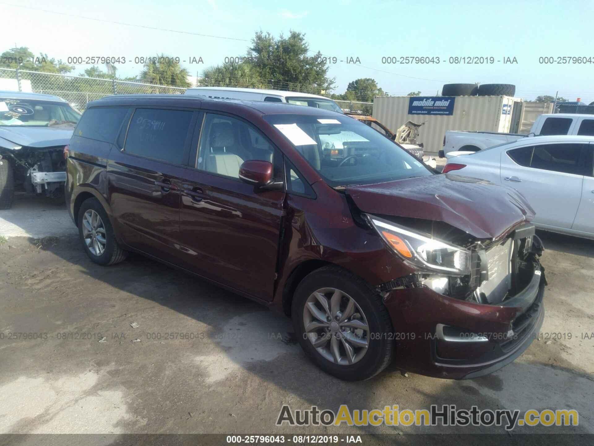 KIA SEDONA LX/EX, KNDMB5C12K6539815