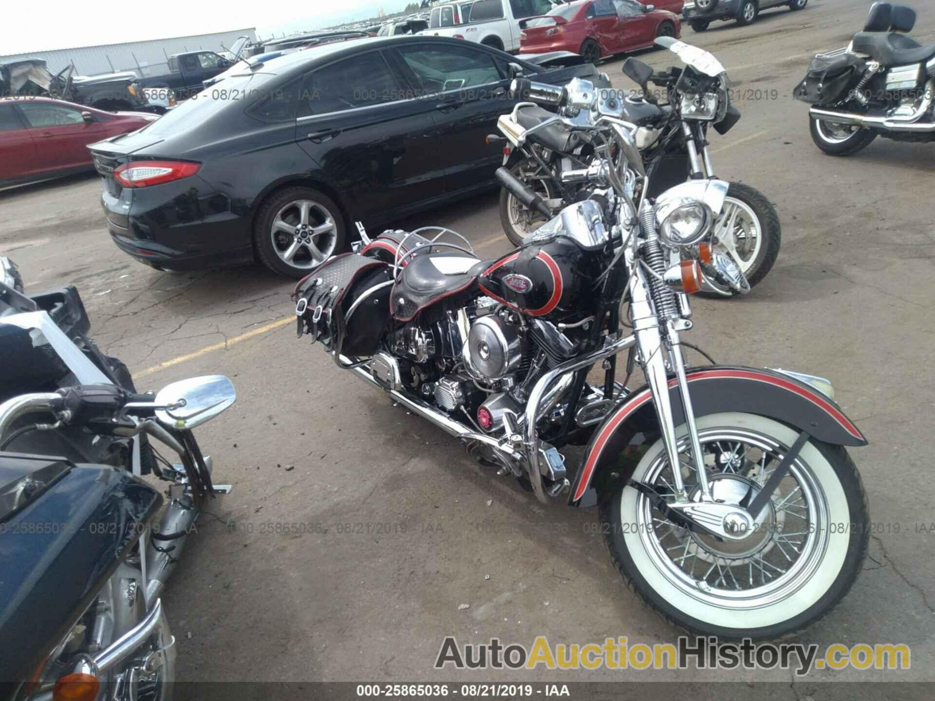 Harley-davidson FLSTS, 1HD1BRL12WY012196