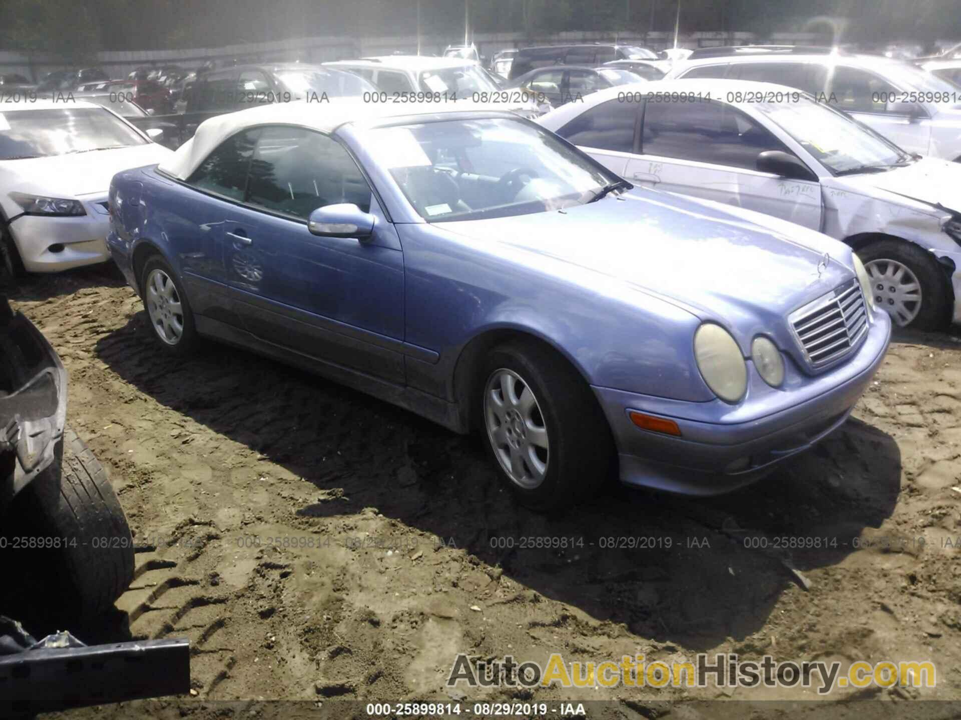 MERCEDES-BENZ CLK 320, WDBLK65G81T067606