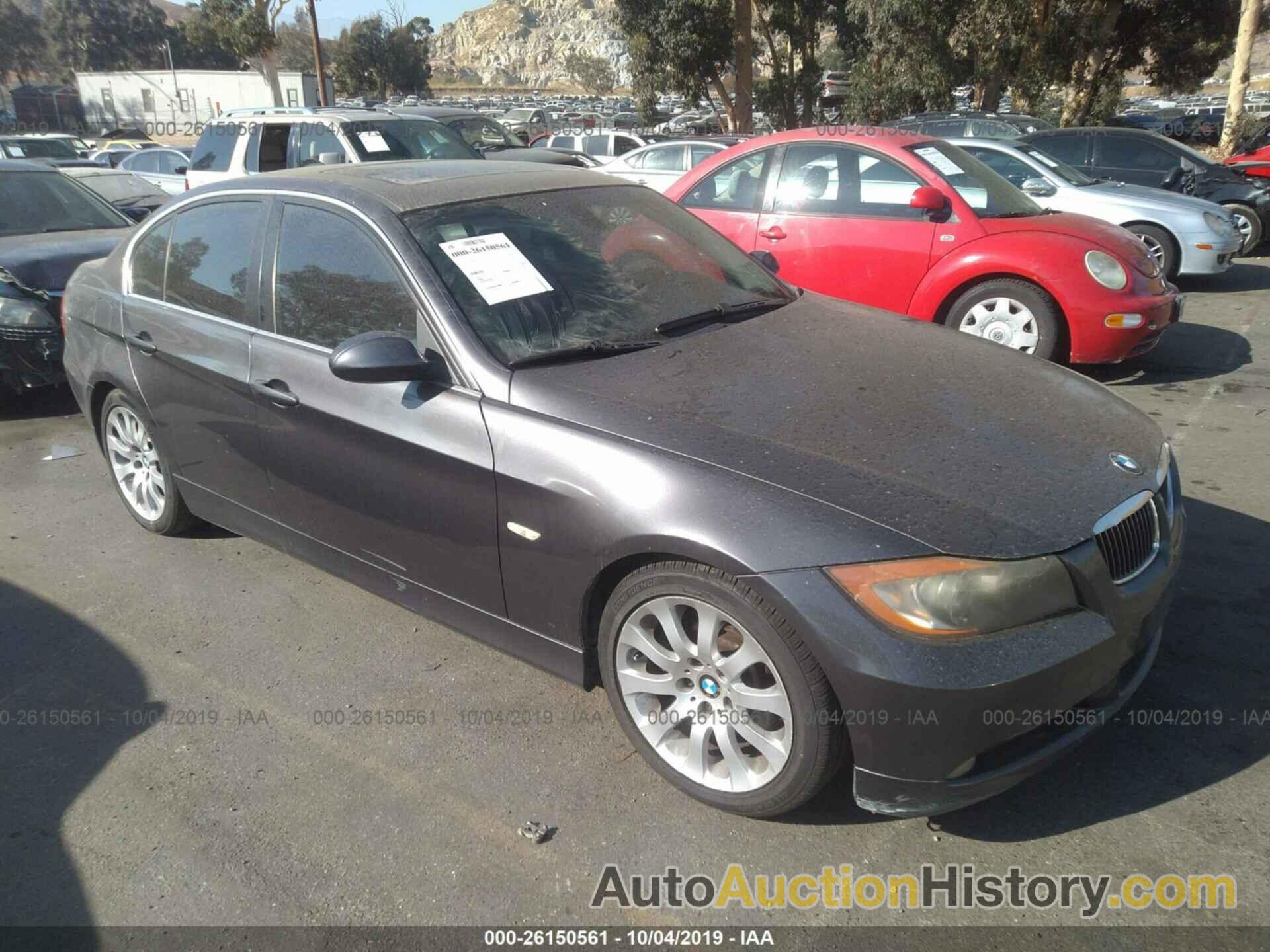 BMW 330 I, WBAVB33596KR72215