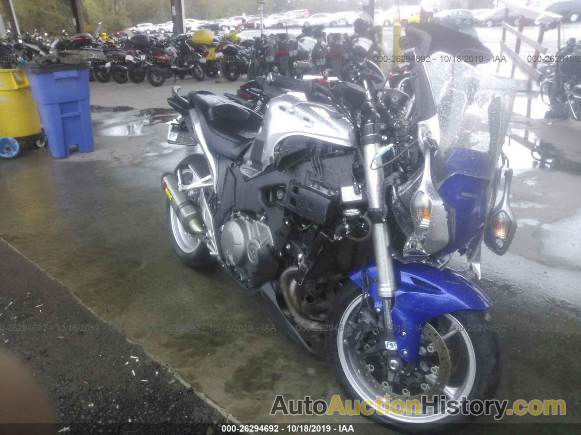 HONDA VFR1200 F, JH2SC6310CK200108