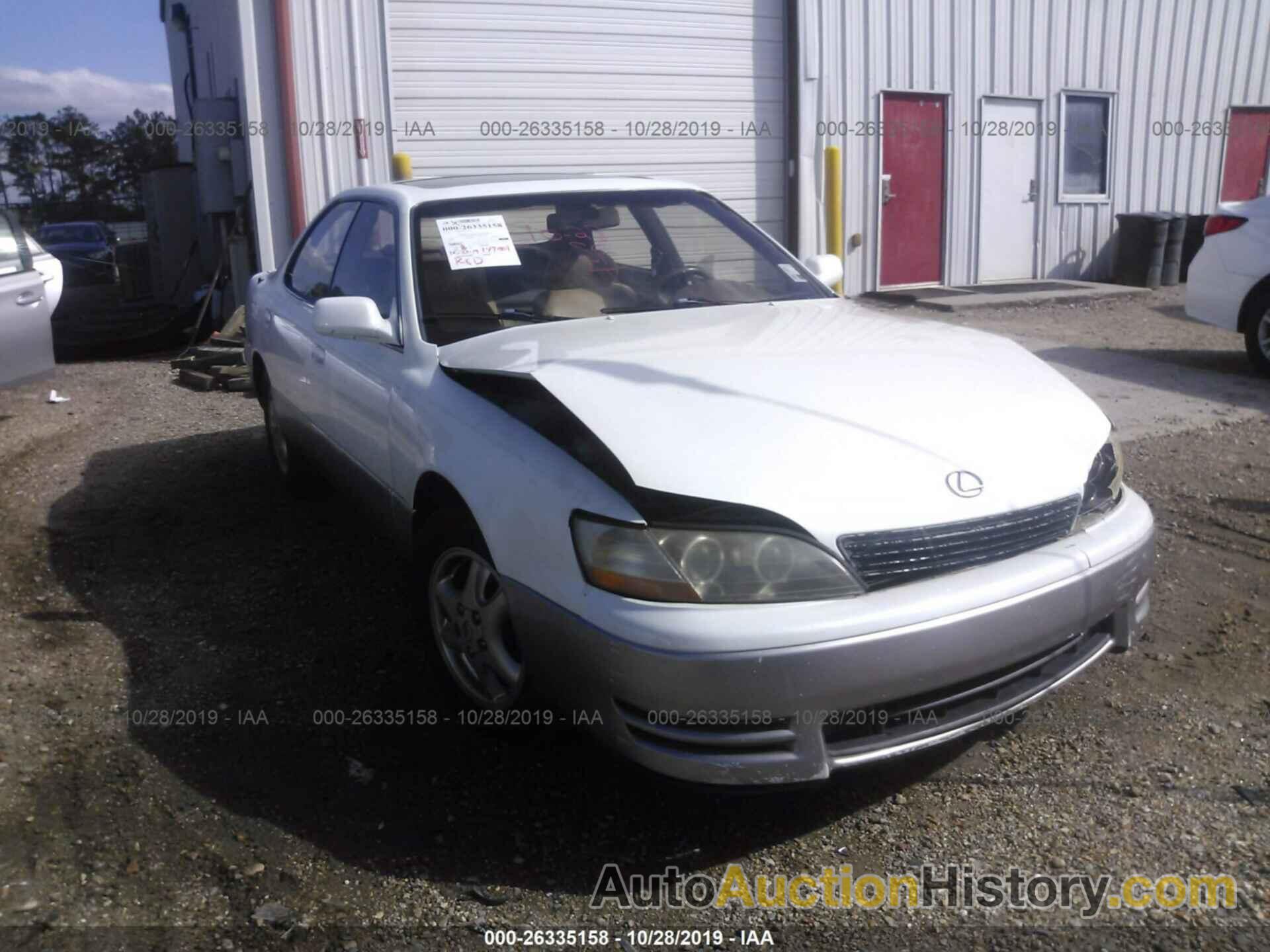 LEXUS ES, JT8GK13T8S0114916