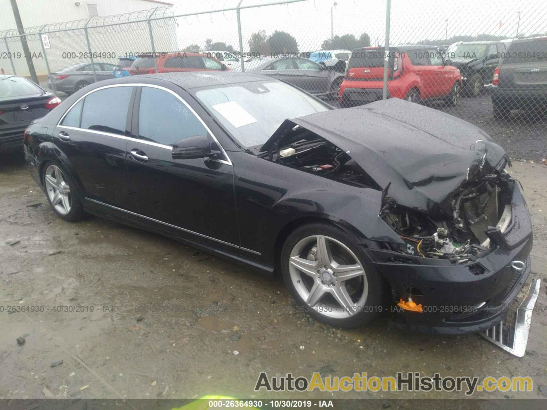 MERCEDES-BENZ S 550, WDDNG7BB6AA330980