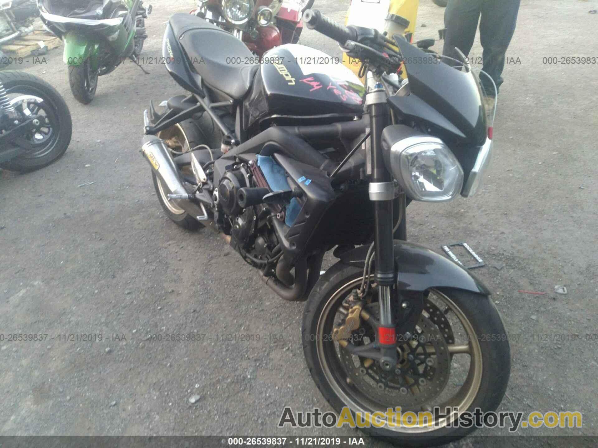 TRIUMPH MOTORCYCLE STREET TRIPLE R, SMTD02NE8CT514992