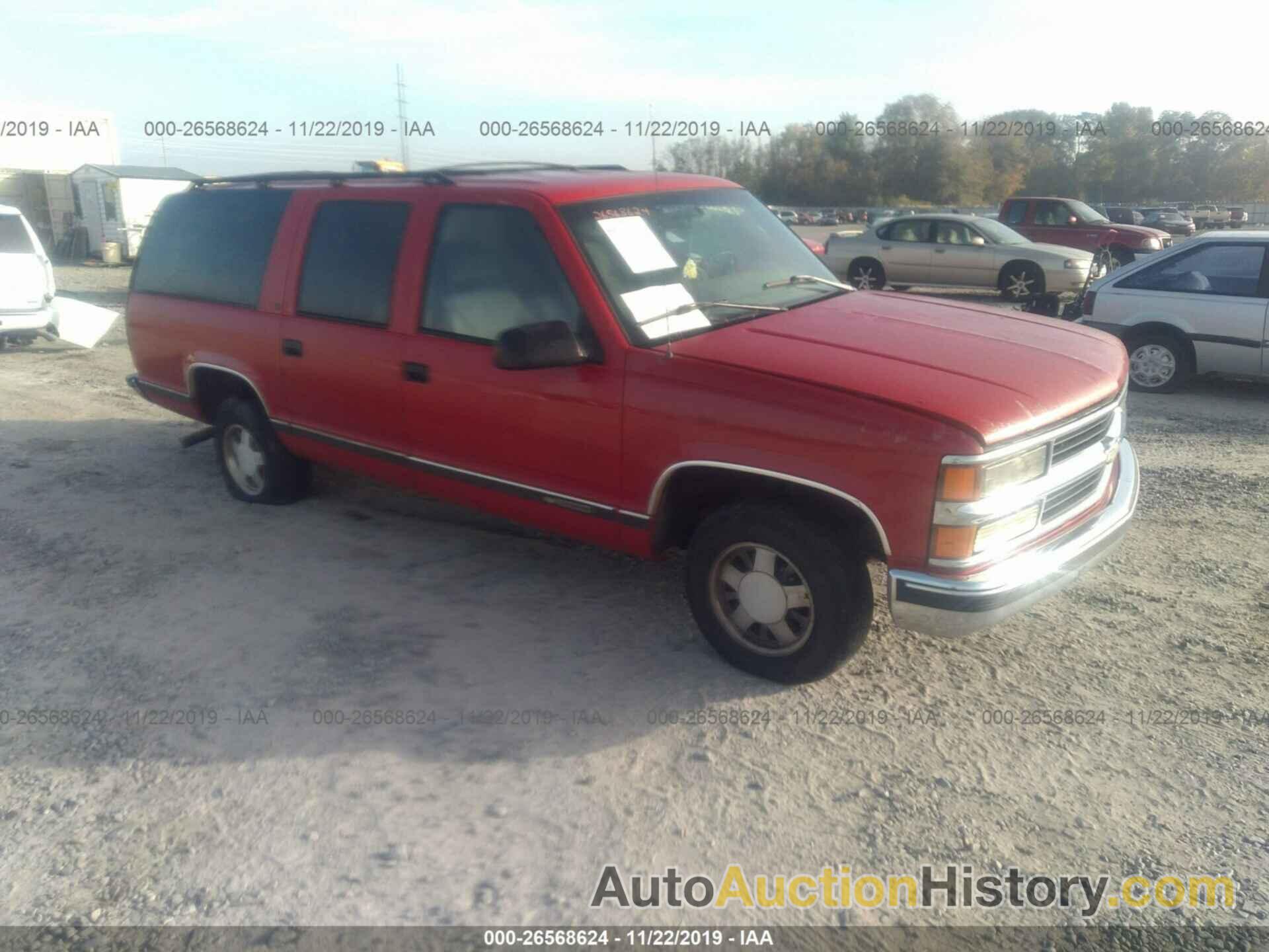 CHEVROLET SUBURBAN C1500, 3GNEC16RXTG118363