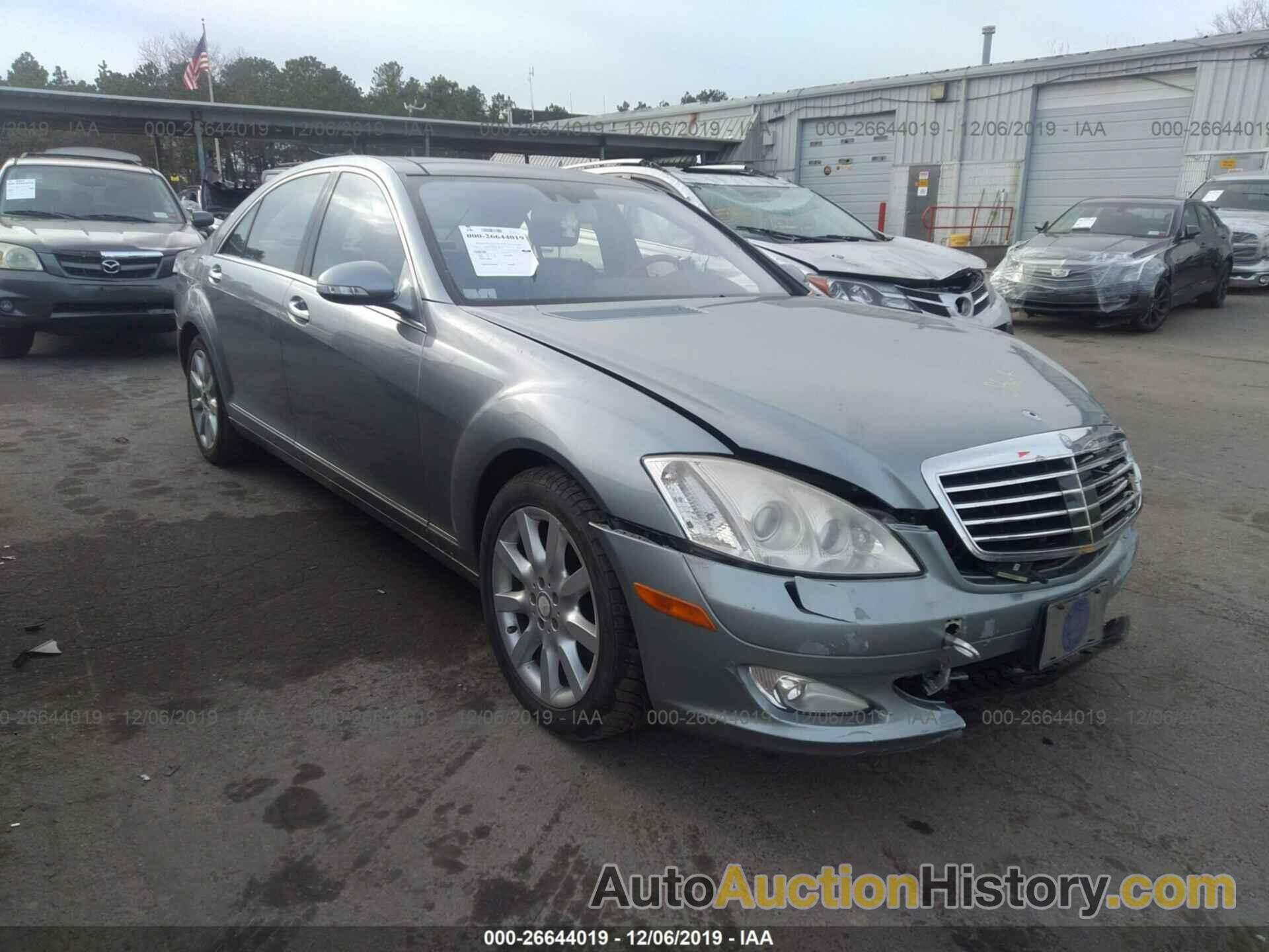 MERCEDES-BENZ S 550 4MATIC, WDDNG86X18A150943