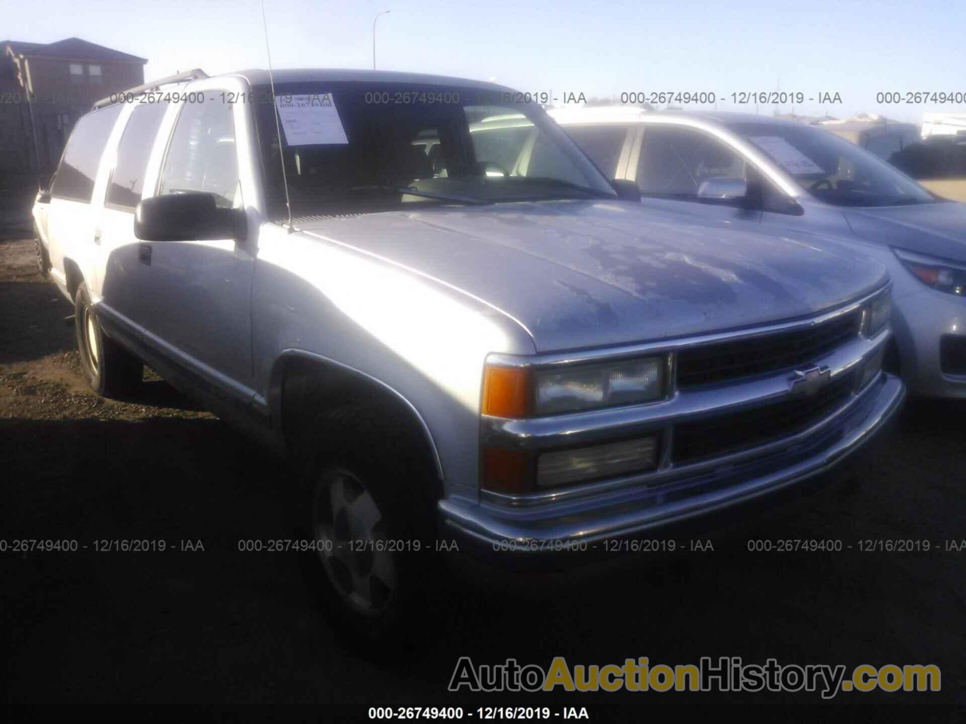 CHEVROLET SUBURBAN K1500, 3GNFK16R2TG137500