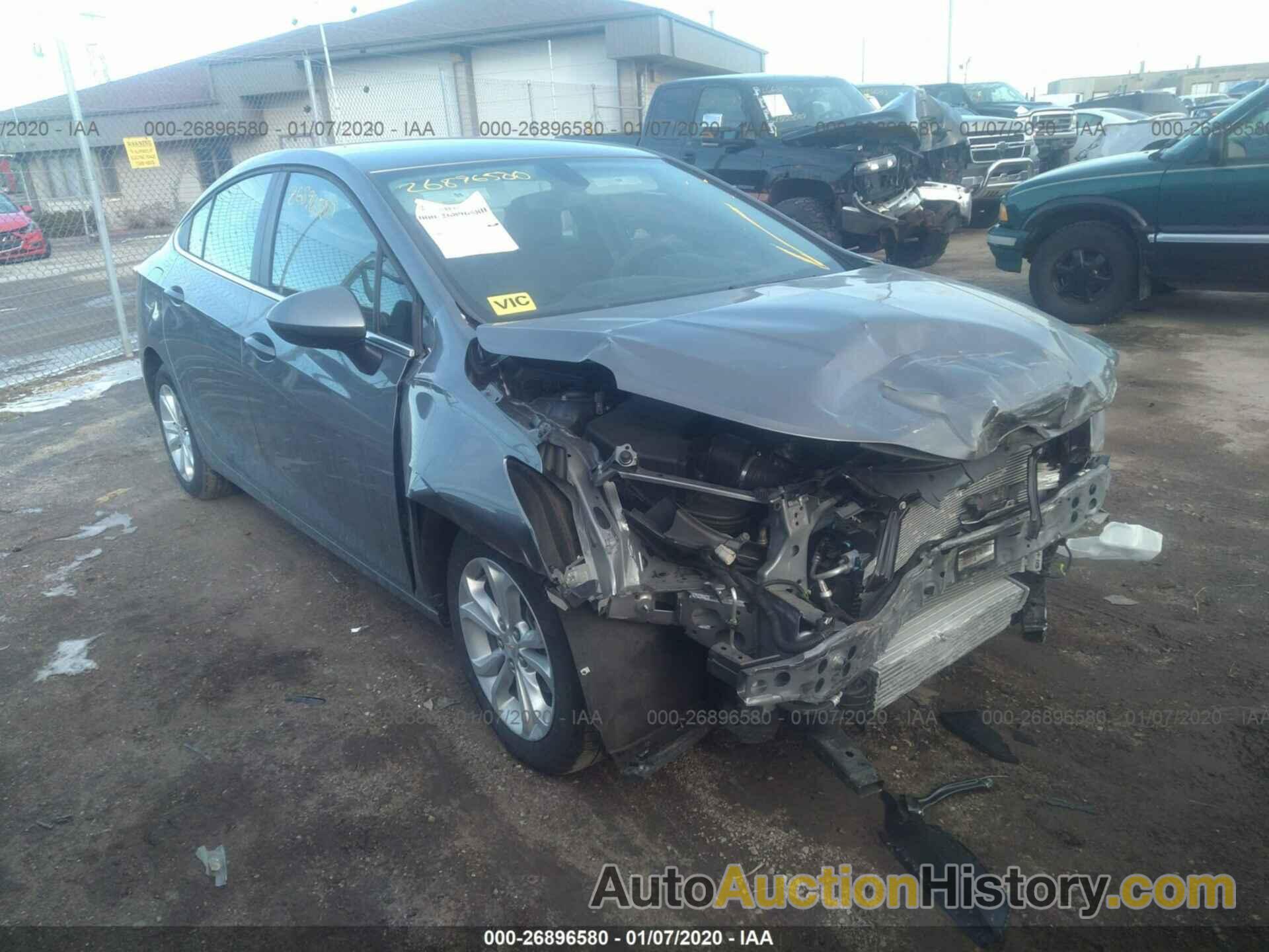 CHEVROLET CRUZE LT, 1G1BE5SMXK7109902