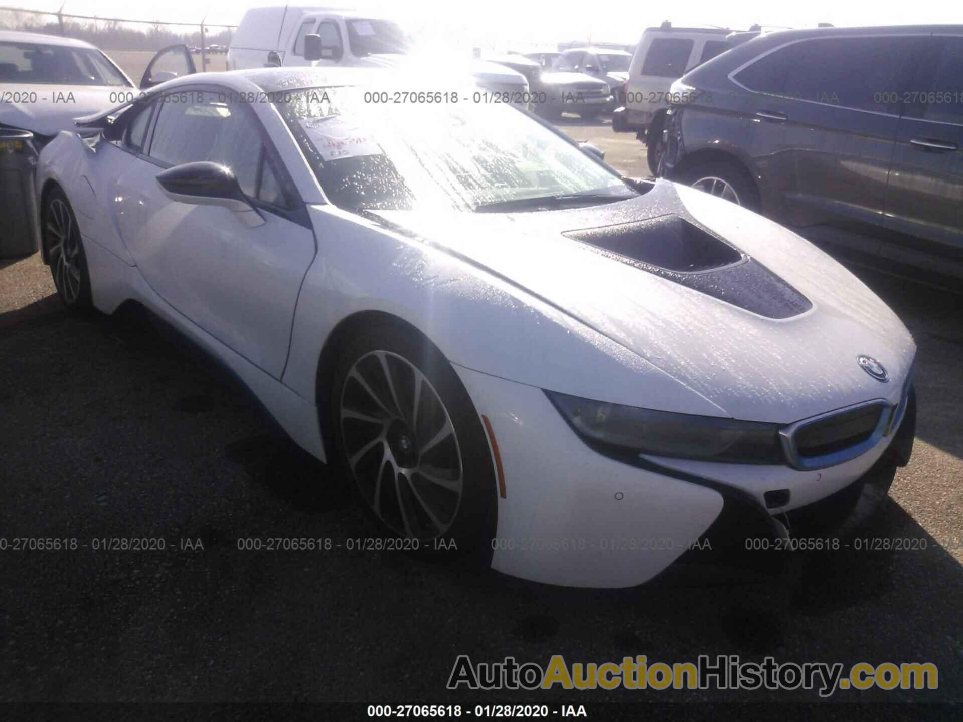 BMW I8, WBY2Z2C57FV392096