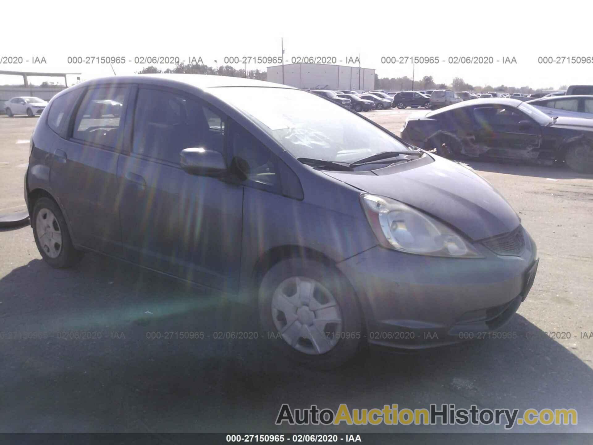 HONDA FIT, JHMGE8H39DC040657