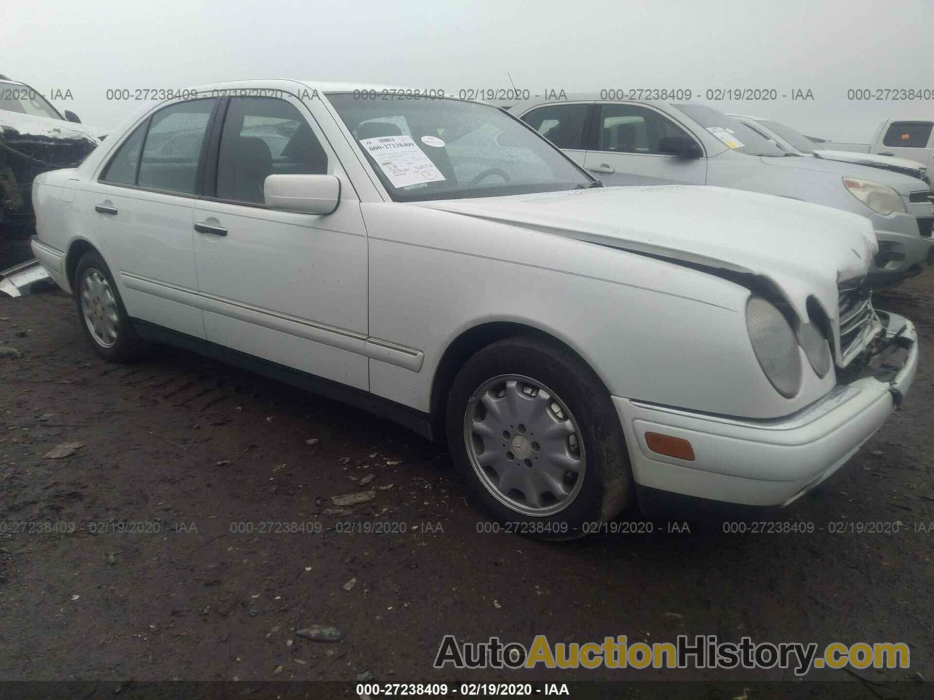 MERCEDES-BENZ E 300TD, WDBJF25F2WA661378