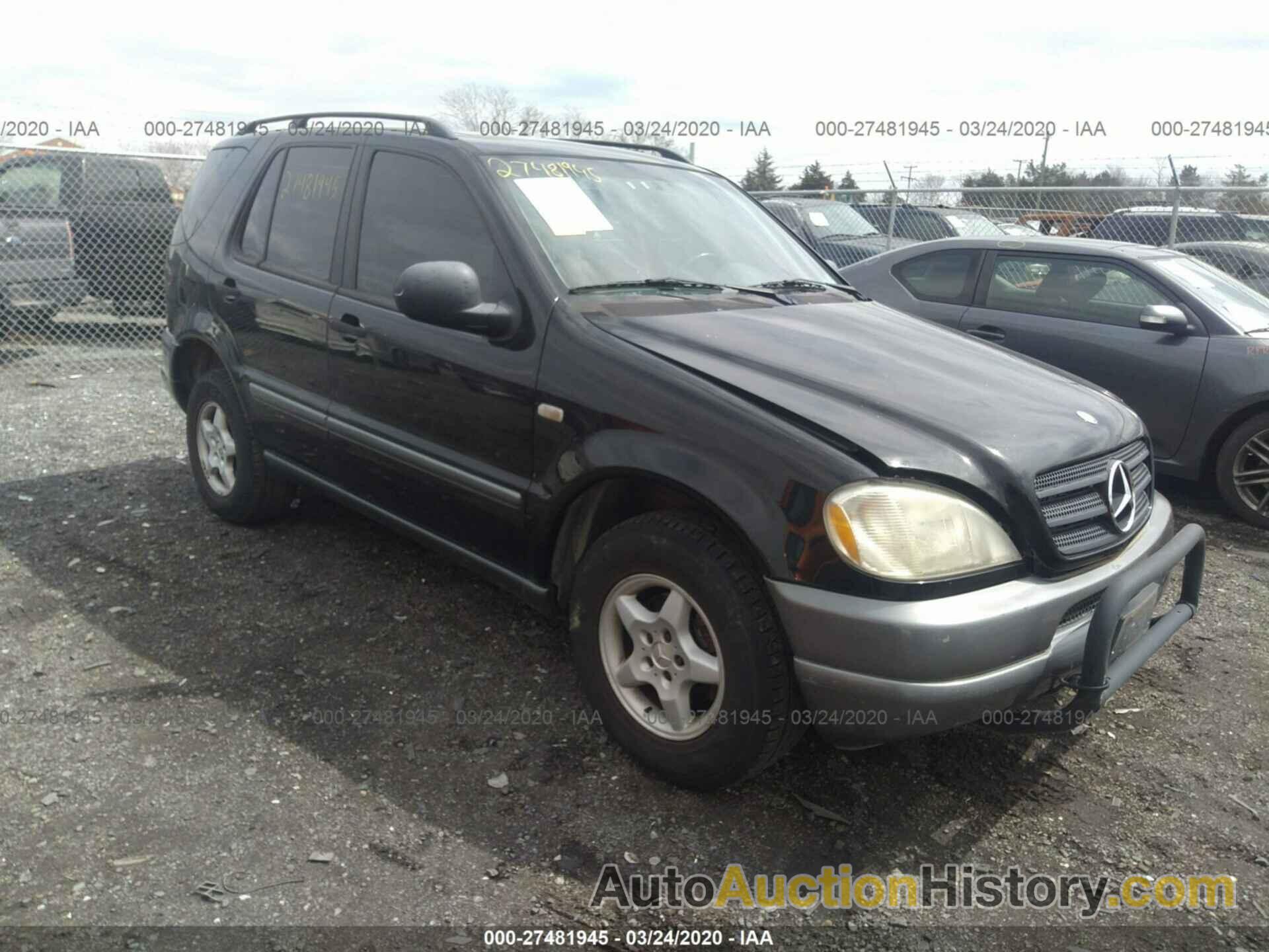 MERCEDES-BENZ ML 320, 4JGAB54E6XA055991