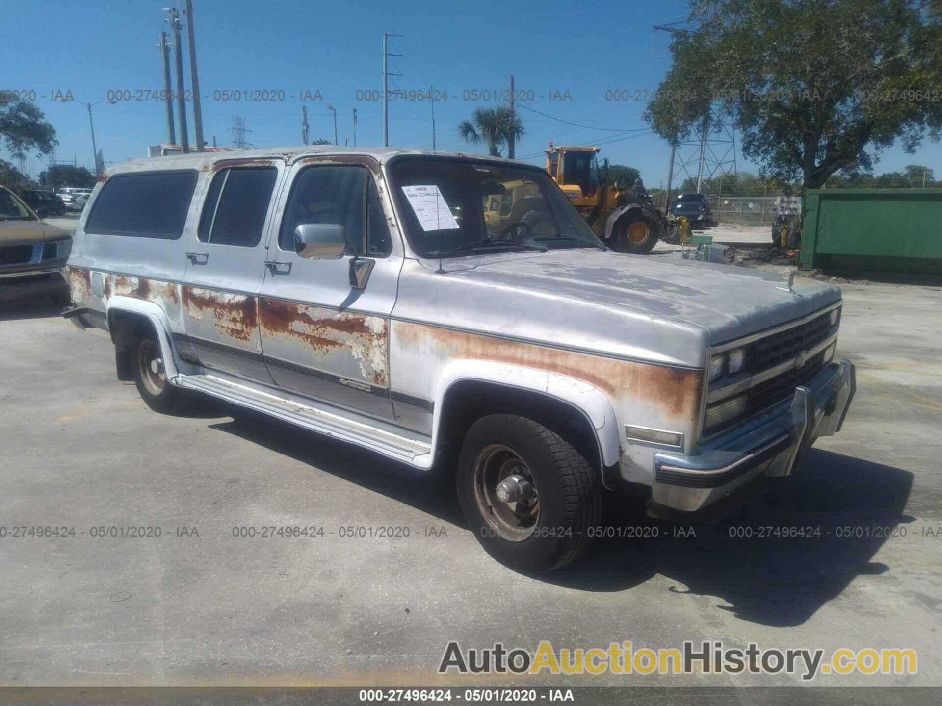 CHEVROLET SUBURBAN V1500, 1GNEV16K3KF171306