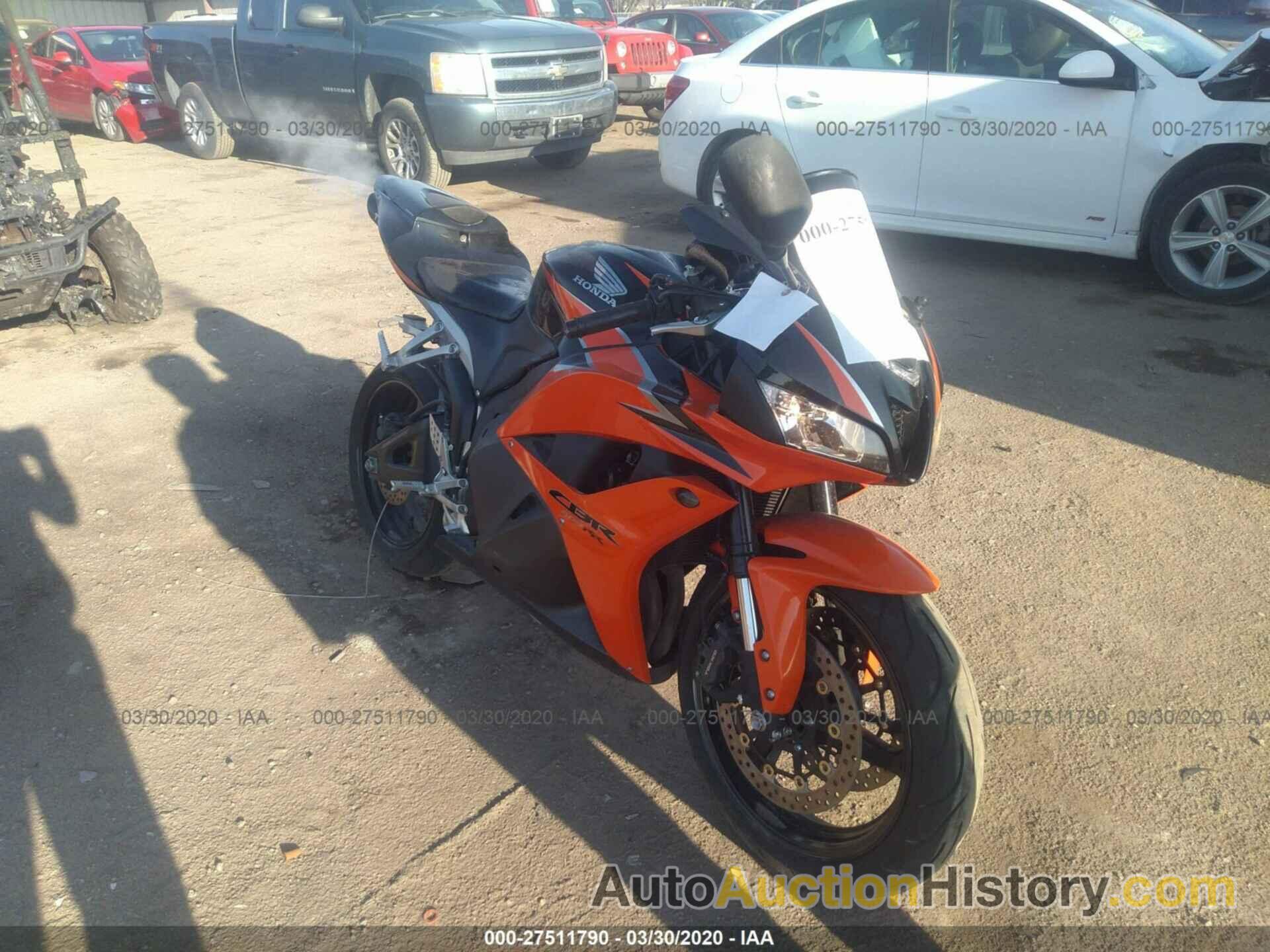 HONDA CBR600 RR, JH2PC4002AK300200