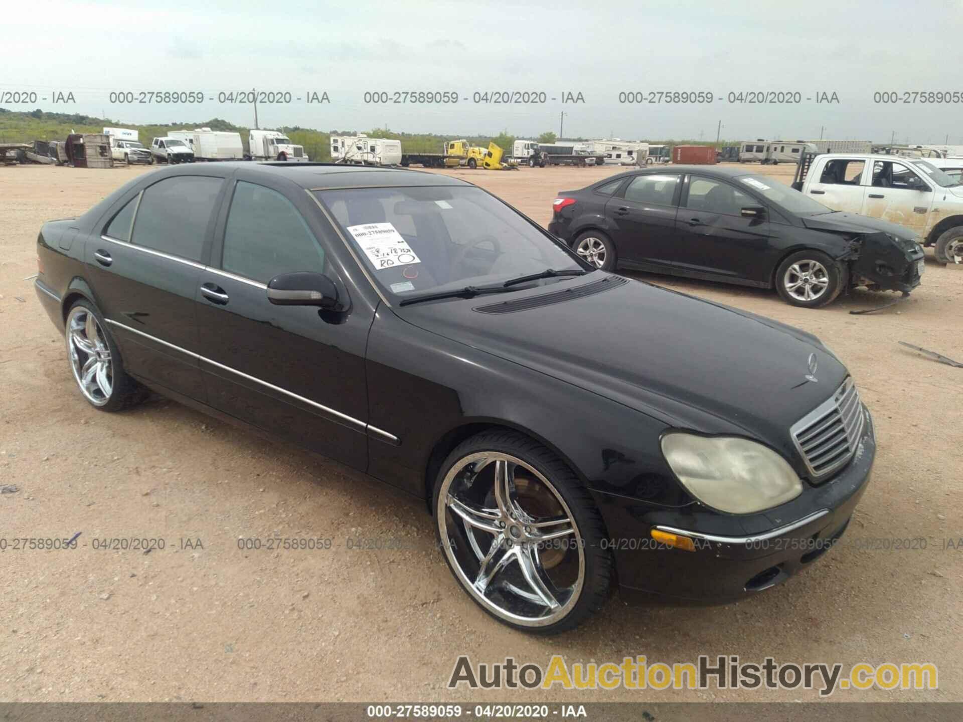 MERCEDES-BENZ S 500, WDBNG75J12A237541