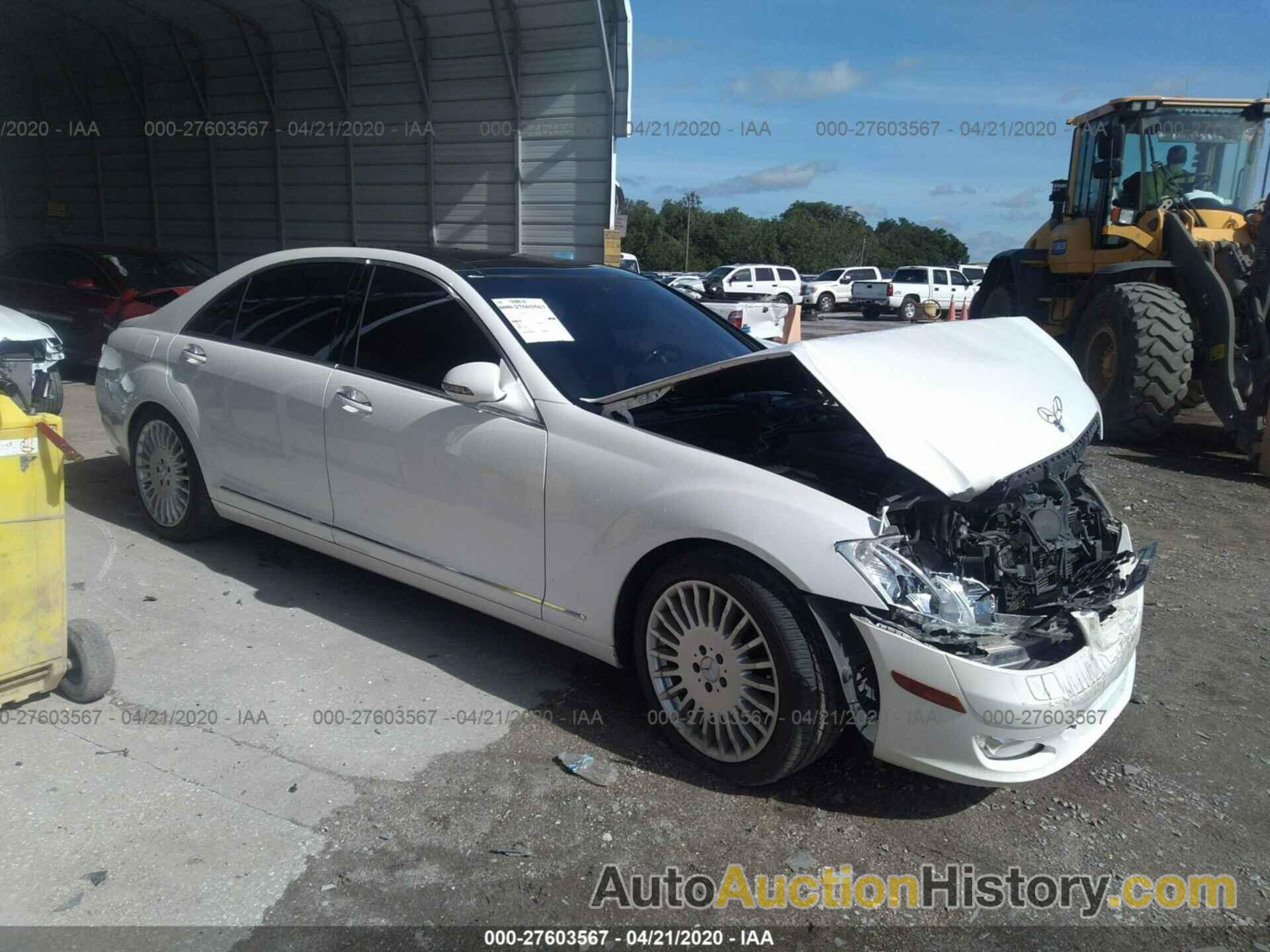 MERCEDES-BENZ S 550, WDDNG71X27A072477