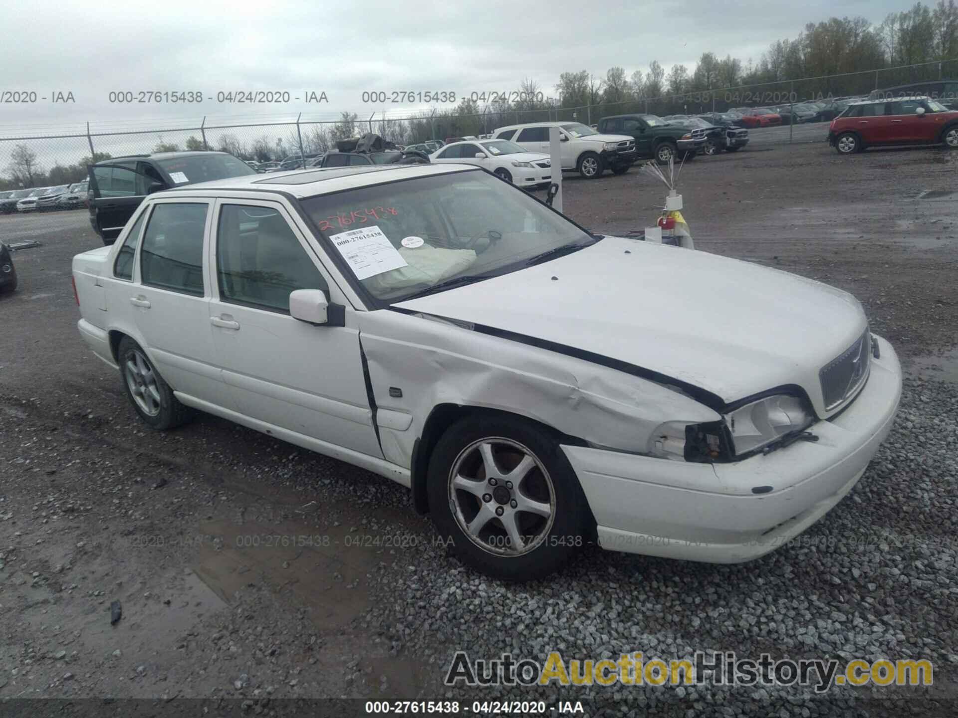 VOLVO S70 SE, YV1LS61JXY2665869