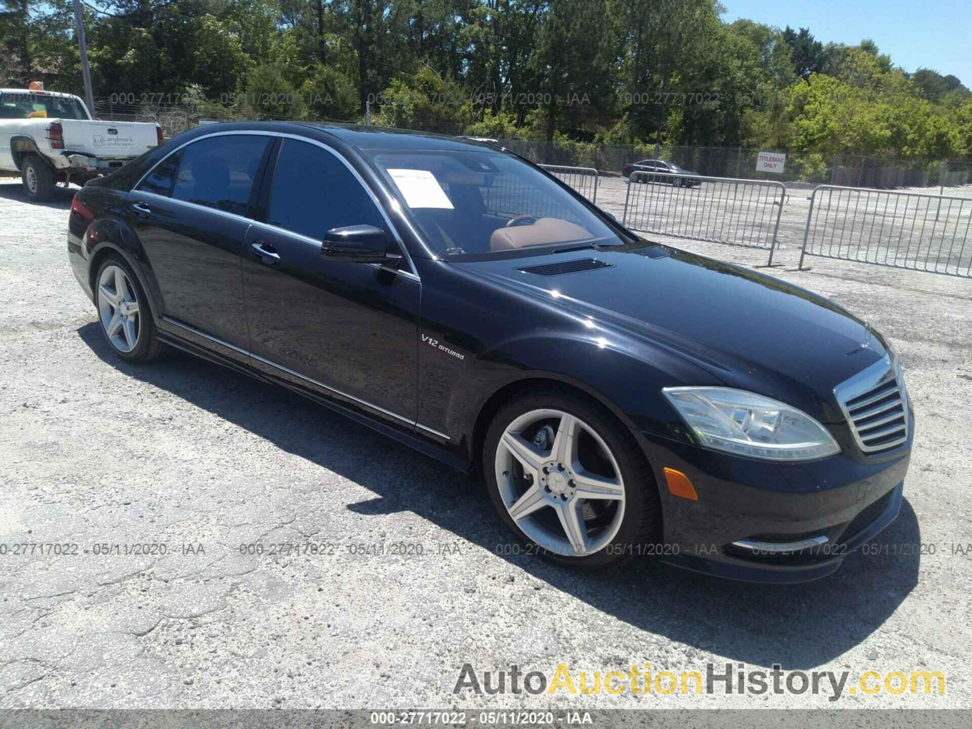 MERCEDES-BENZ S 550, WDDNG7BB2AA288422