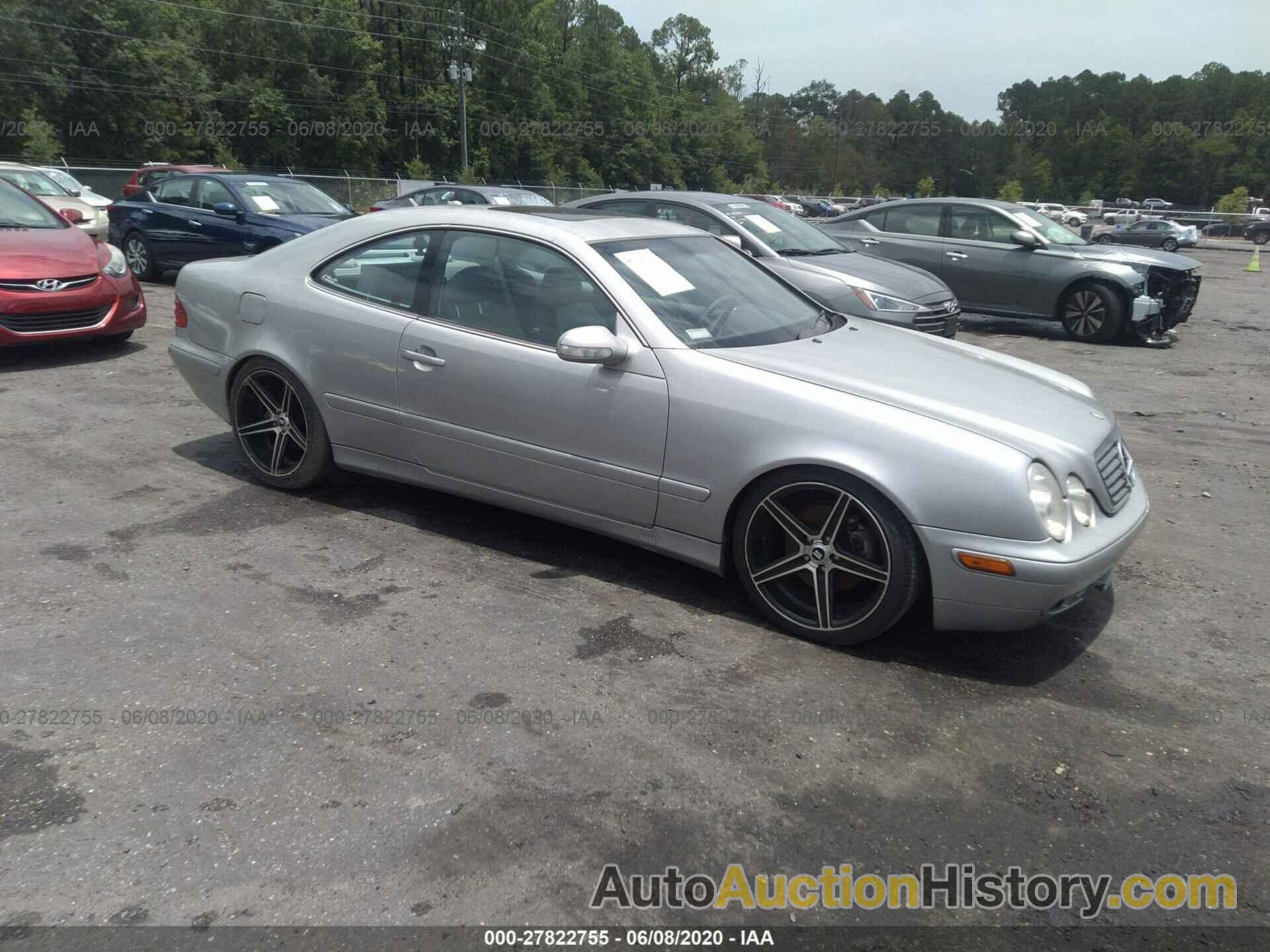 MERCEDES-BENZ CLK 320, WDBLJ65GX2F199978