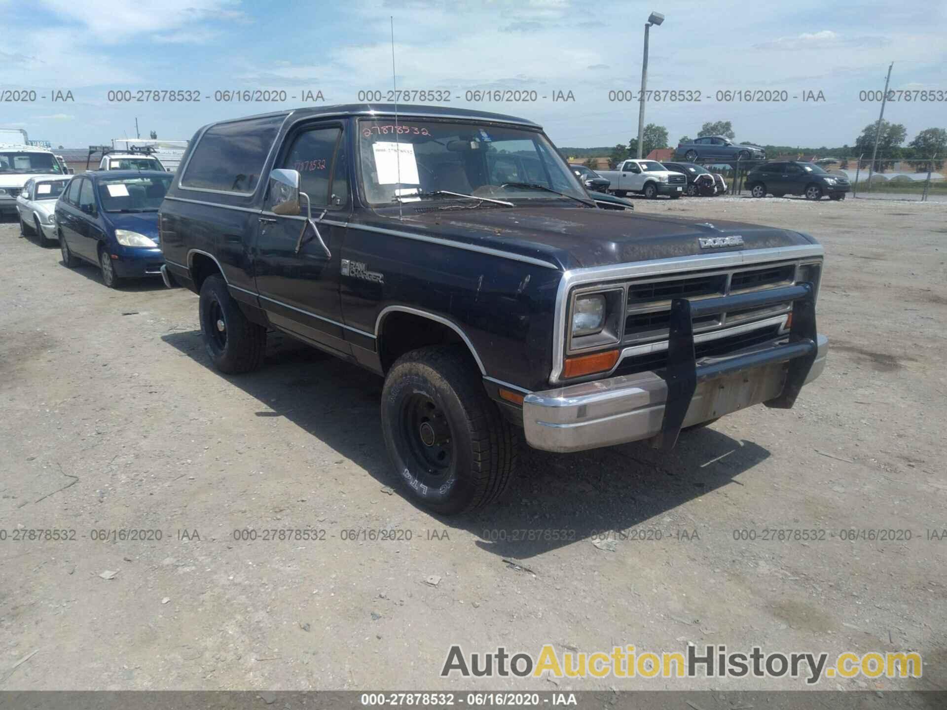 DODGE RAMCHARGER AW-100, 3B4GW12T2HM718360