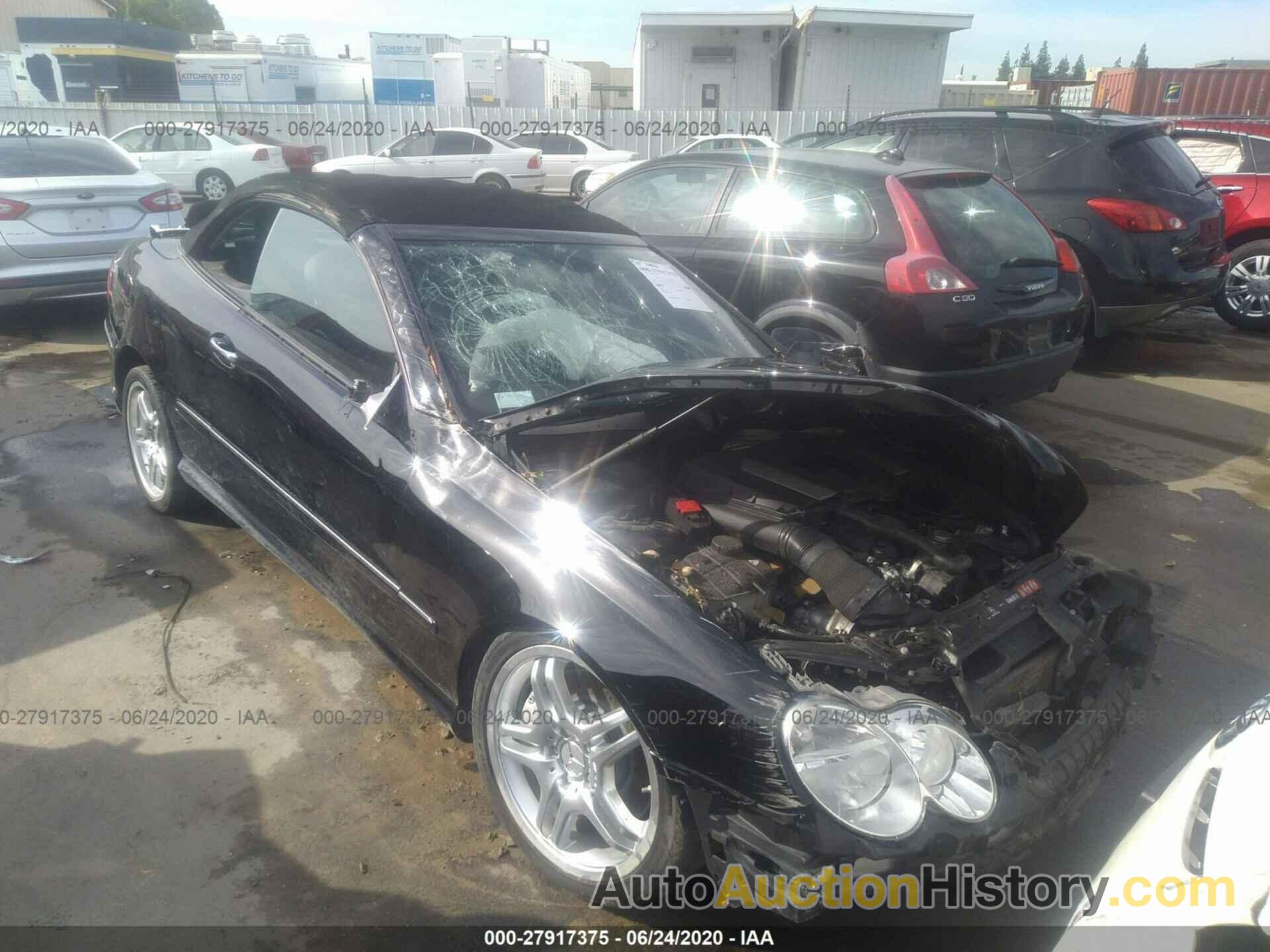 MERCEDES-BENZ CLK 550, WDBTK72F98T099718