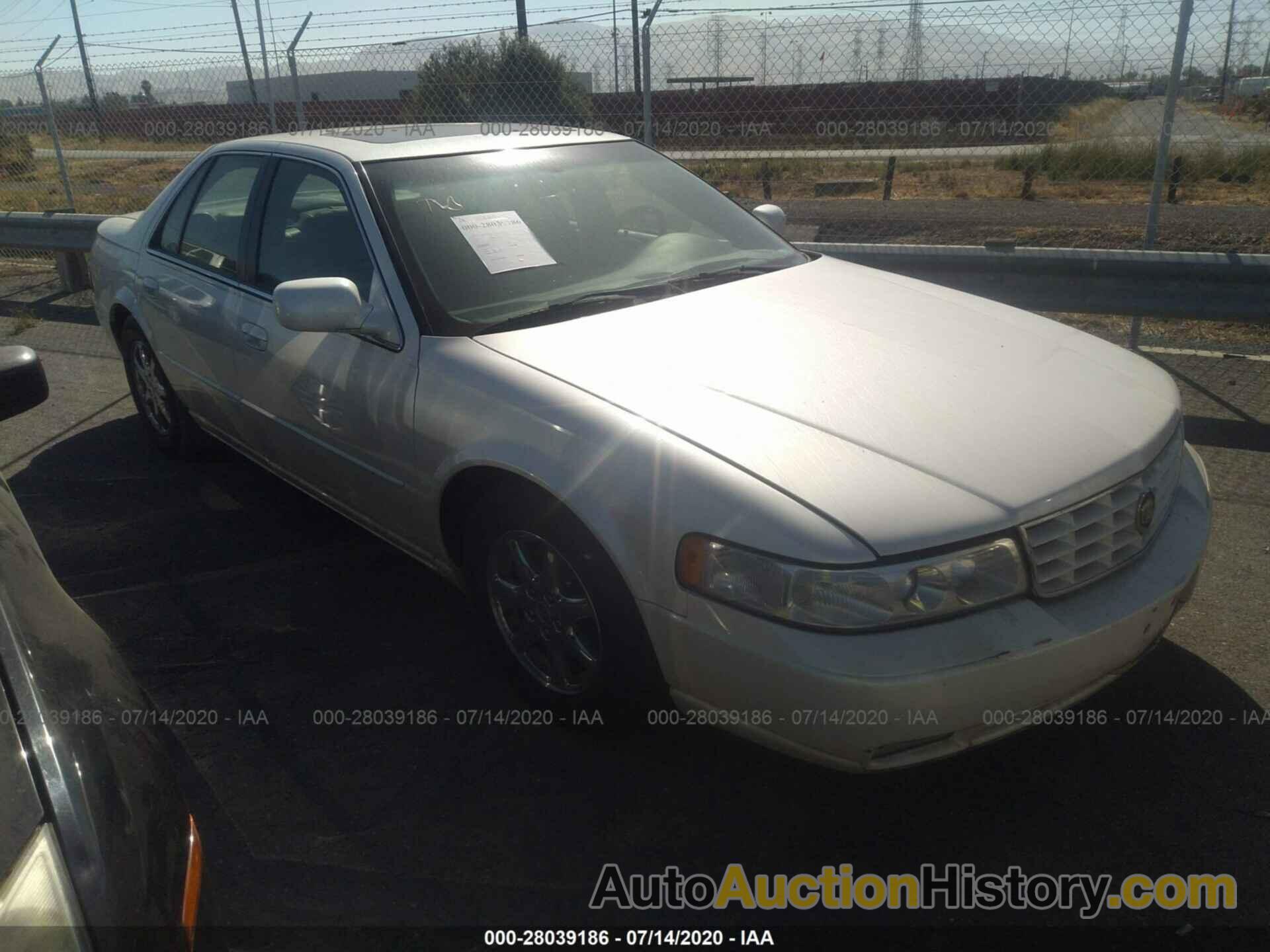 CADILLAC SEVILLE TOURING STS, 1G6KY5498YU215558