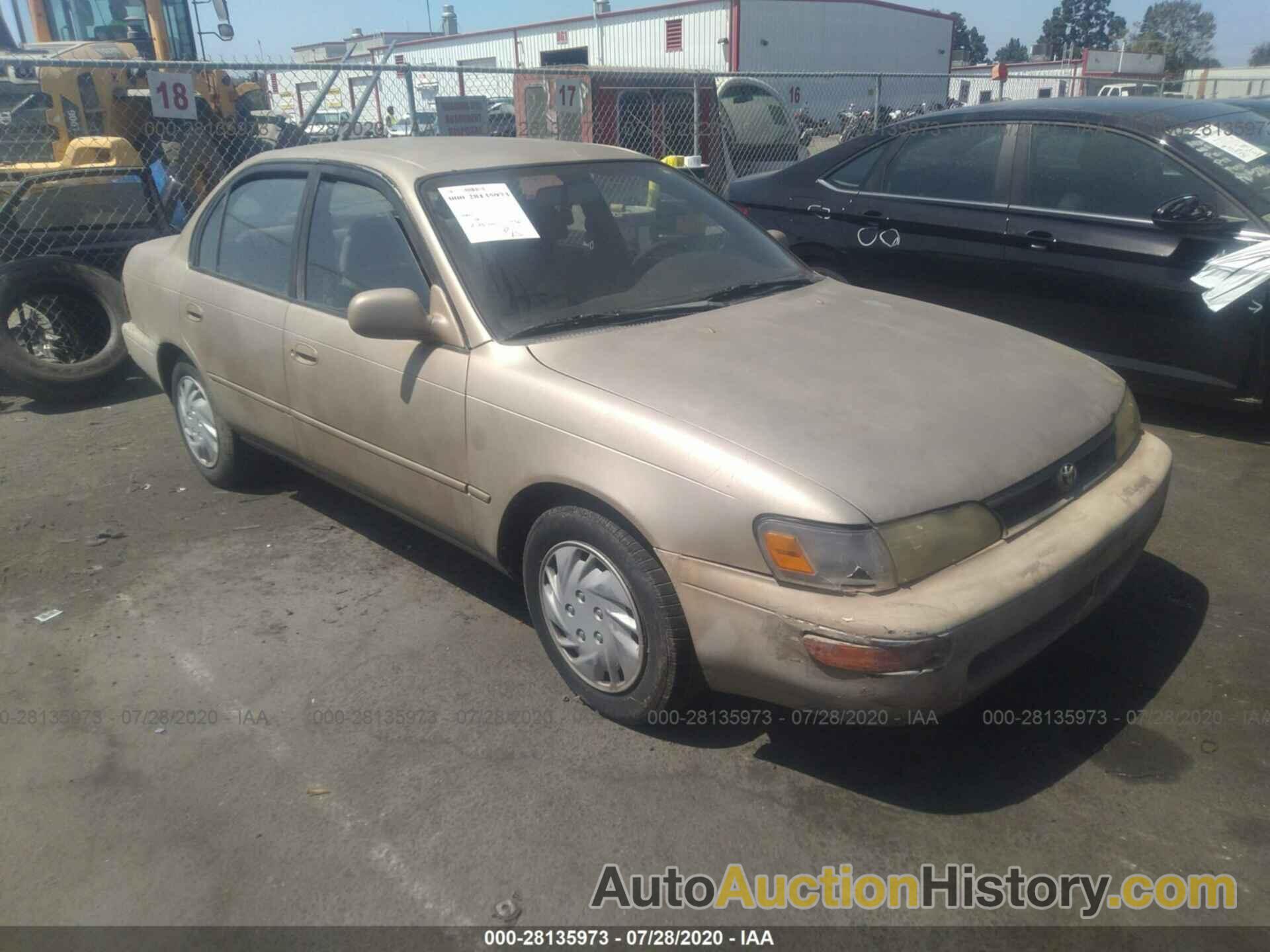 TOYOTA COROLLA LE, JT2AE00E8P0013888