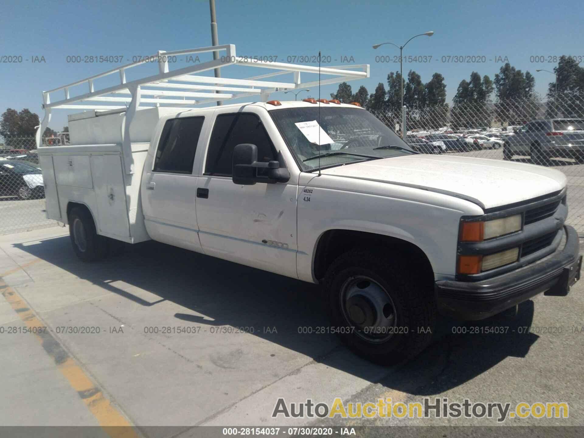 CHEVROLET C/K 3500 CREW CAB, 1GBHC33J5XF027741