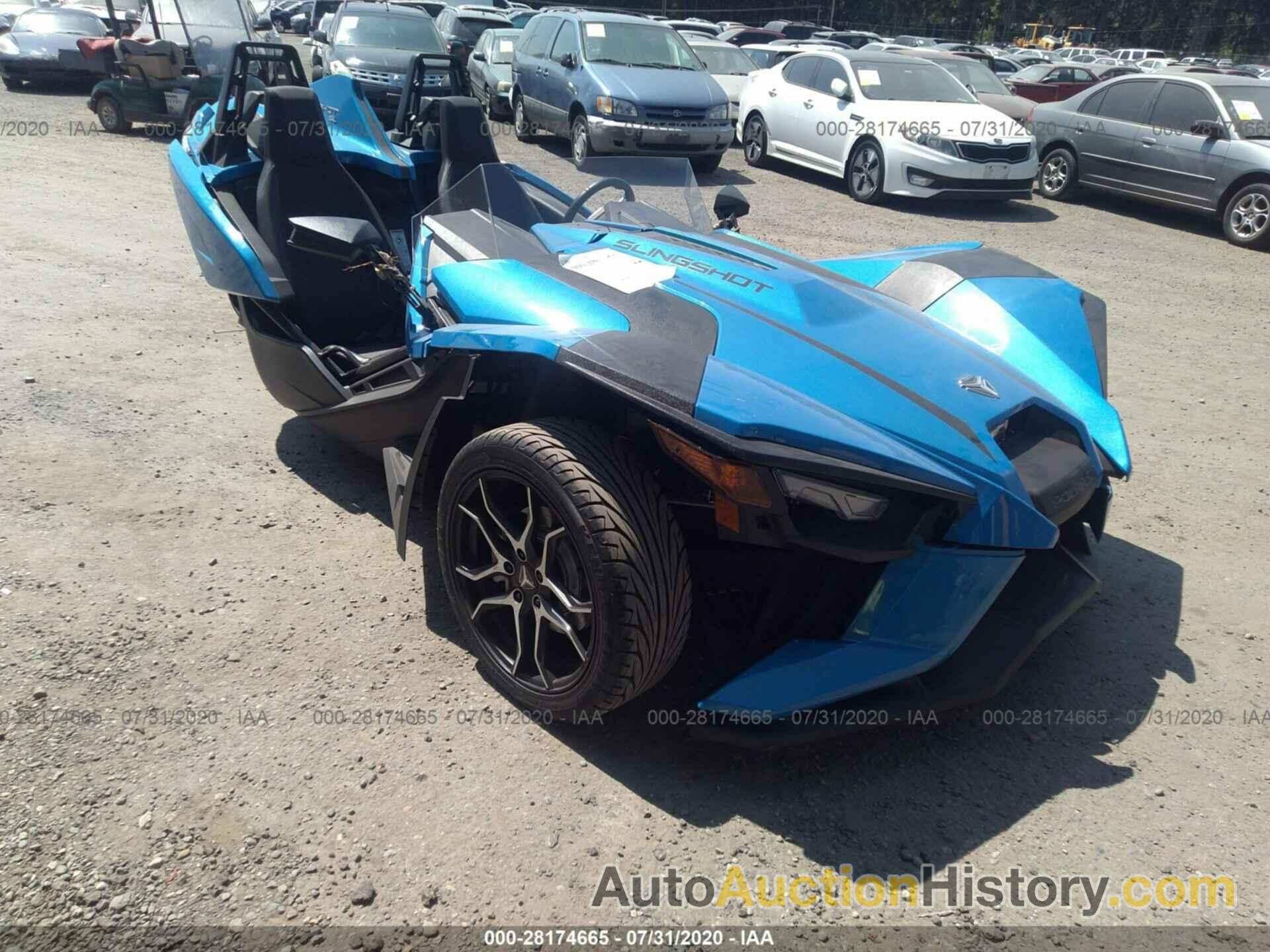 POLARIS SLINGSHOT SL, 57XAAPHD8L8136570