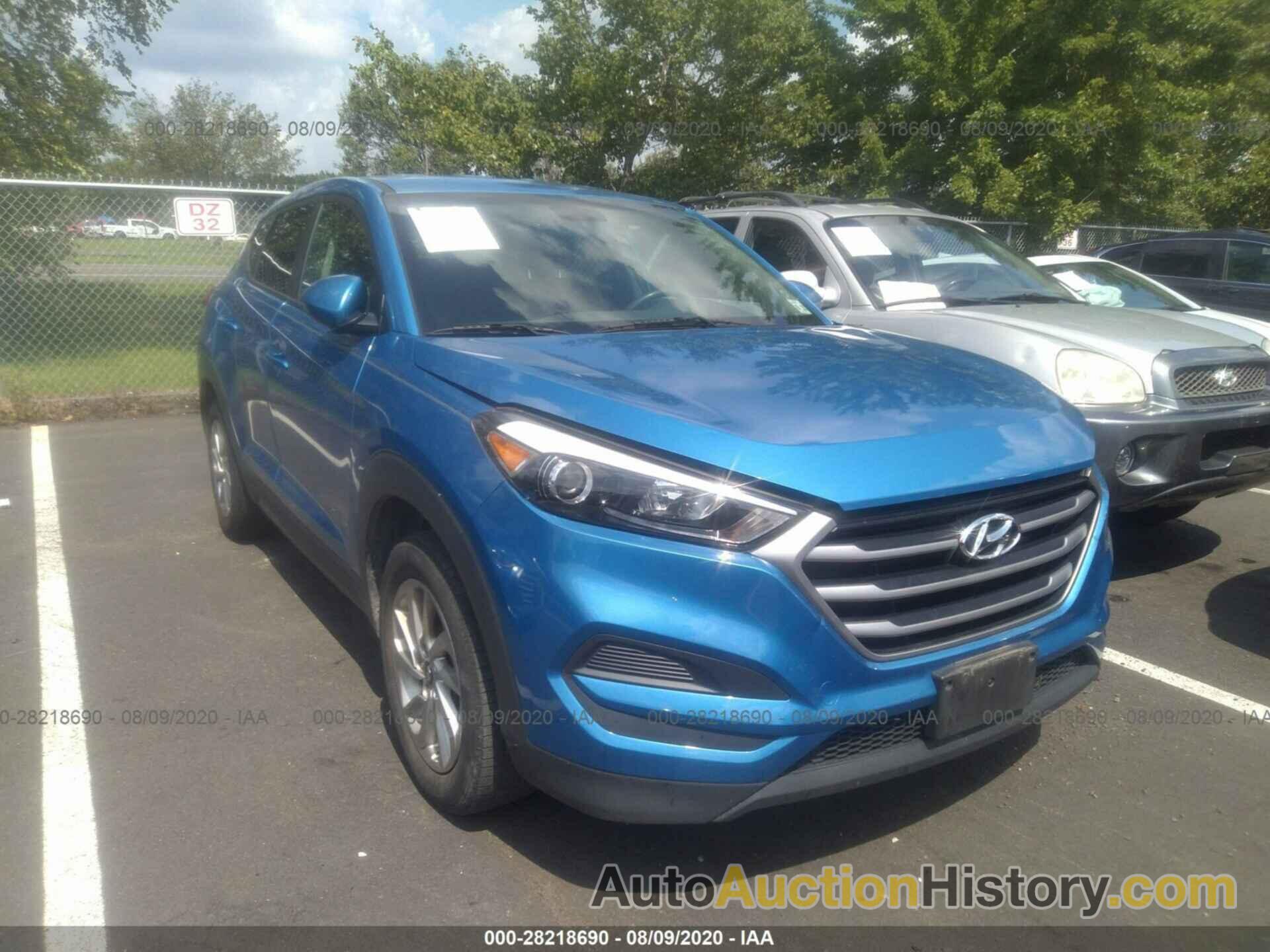 HYUNDAI TUCSON SE, KM8J23A47HU267881