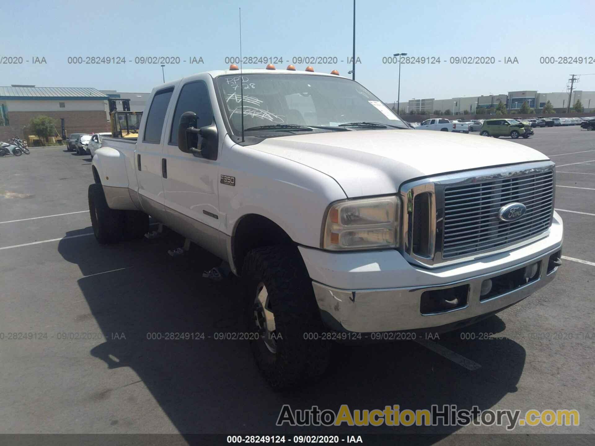 FORD SUPER DUTY F-350 DRW XL/XLT/LARIAT, 1FTWW33F8XEE88623