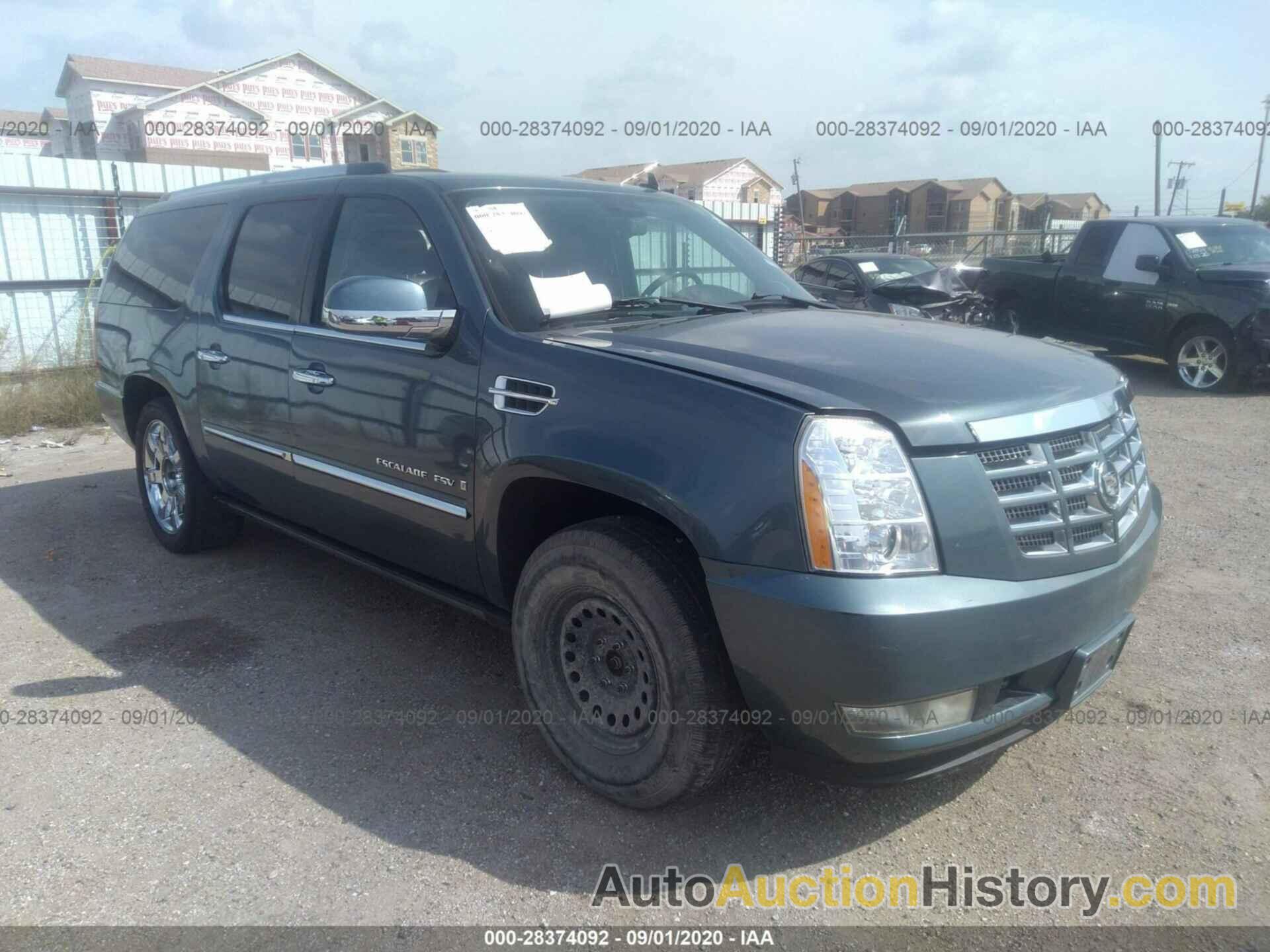 CADILLAC ESCALADE ESV, 1GYFK66818R101361