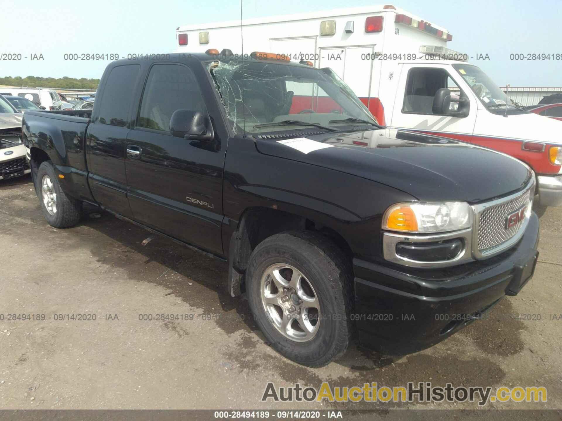 GMC SIERRA DENALI, 2GTFK69U941396355