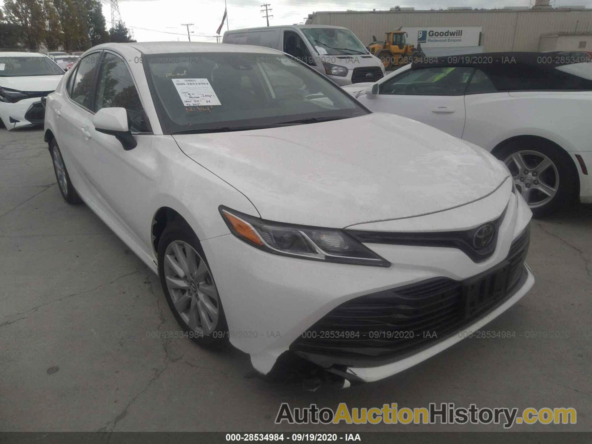 TOYOTA CAMRY LE, 4T1C11AK4LU333035