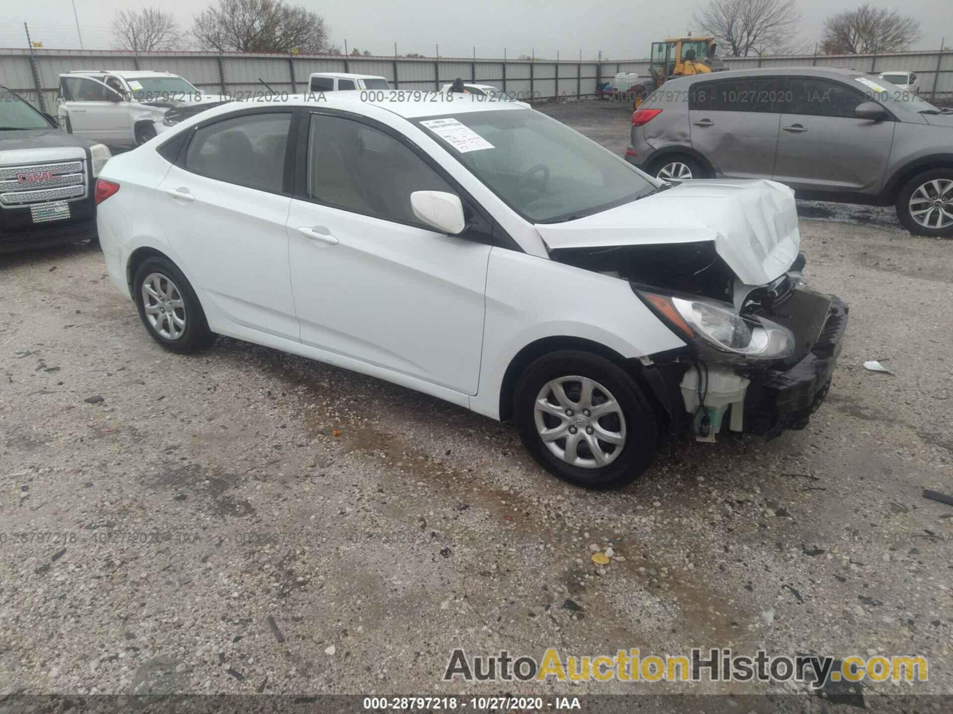 HYUNDAI ACCENT GLS, KMHCT4AE1DU458307