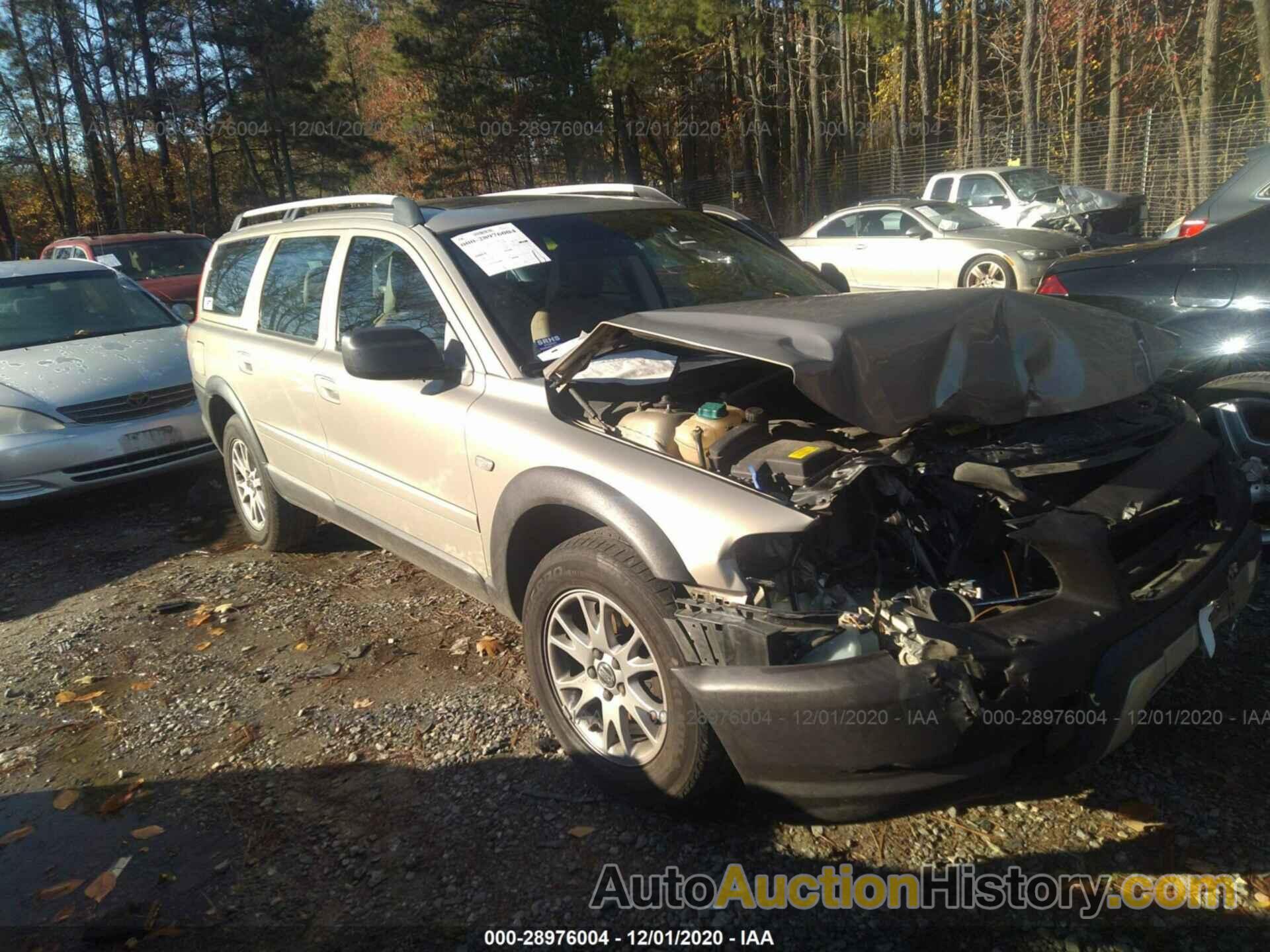 VOLVO XC70, YV1SZ592851185667