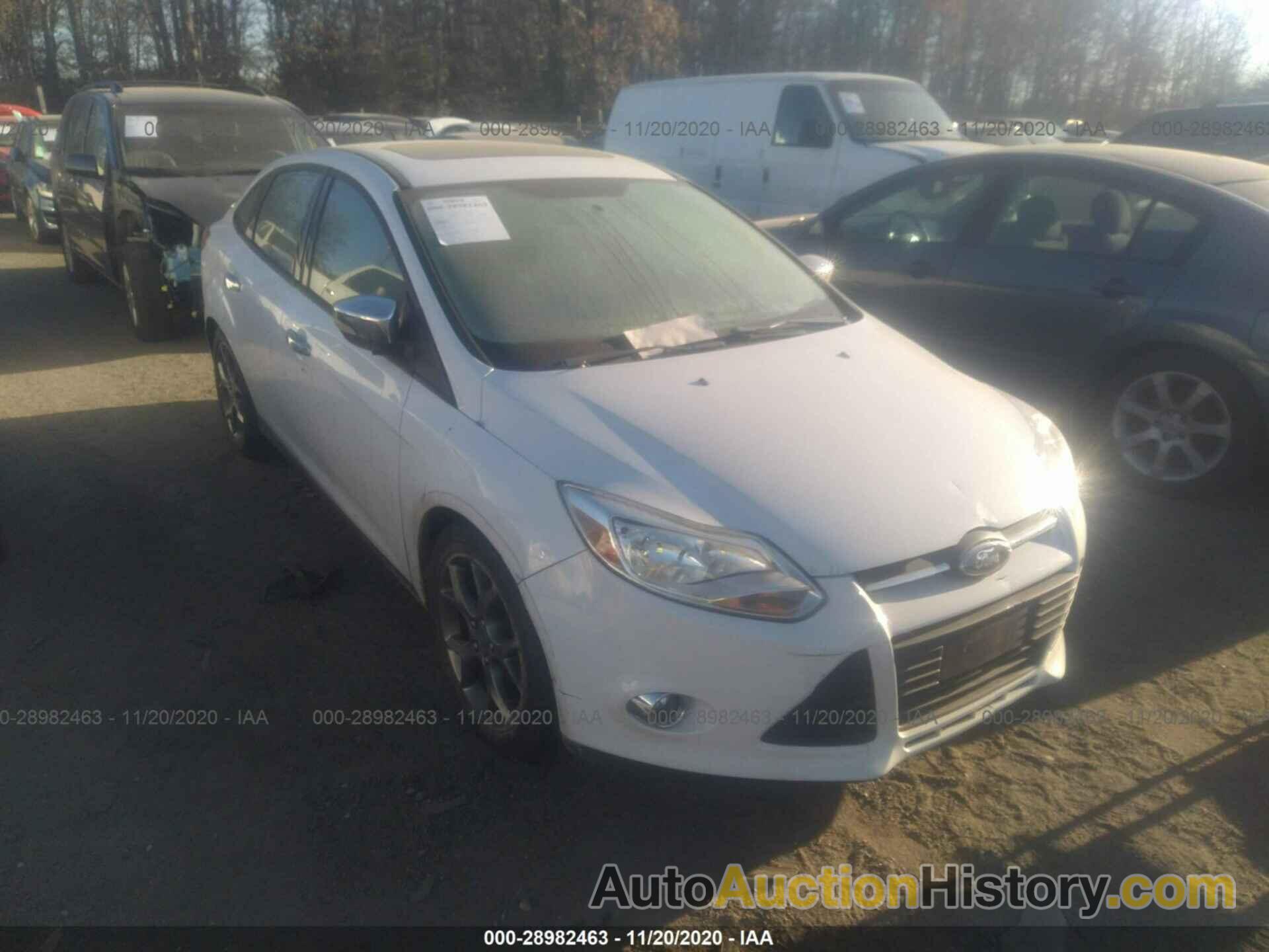 FORD FOCUS SE, 1FADP3F25DL223135