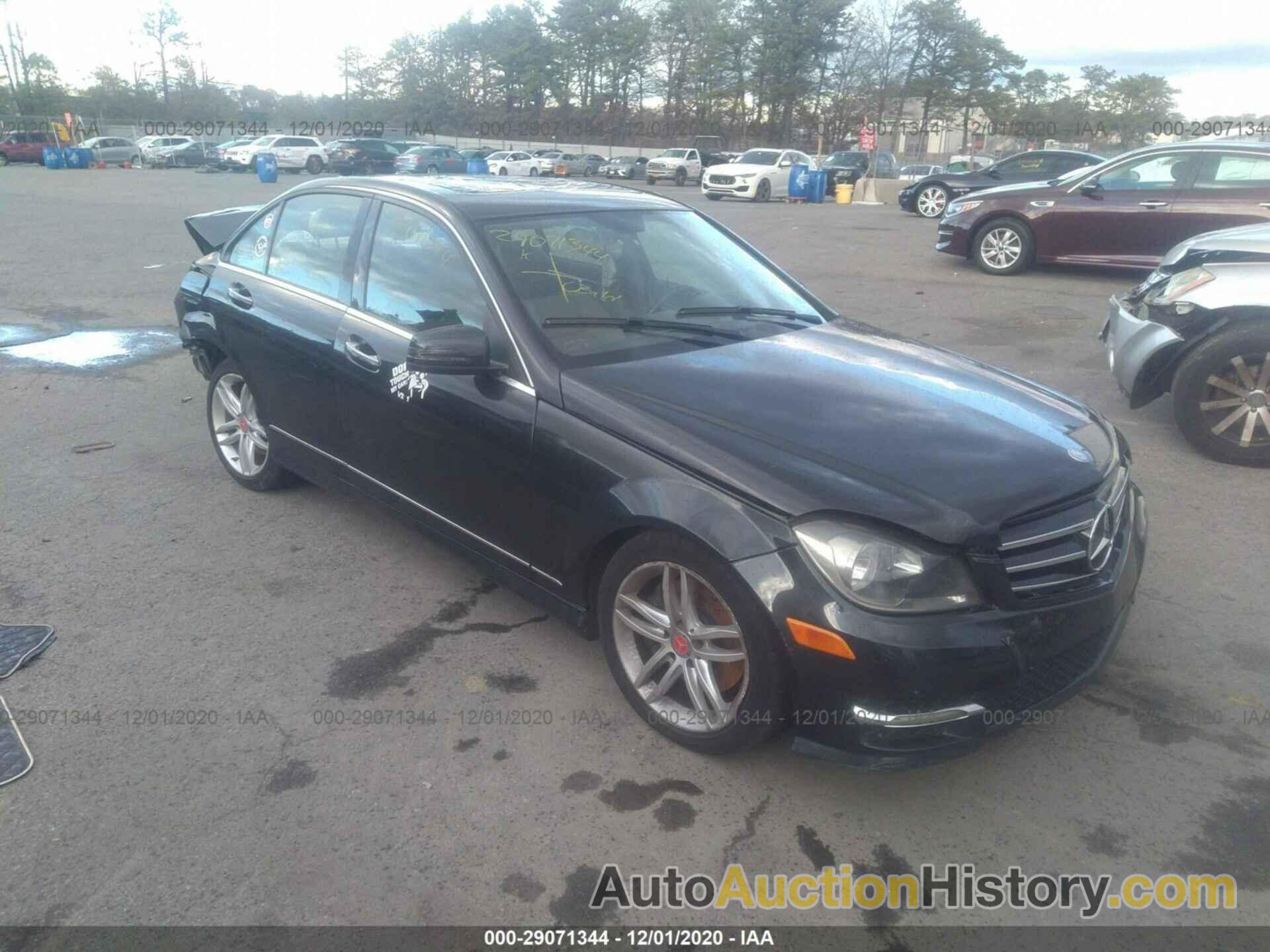 MERCEDES-BENZ C-CLASS C 300, WDDGF8AB6DA835439