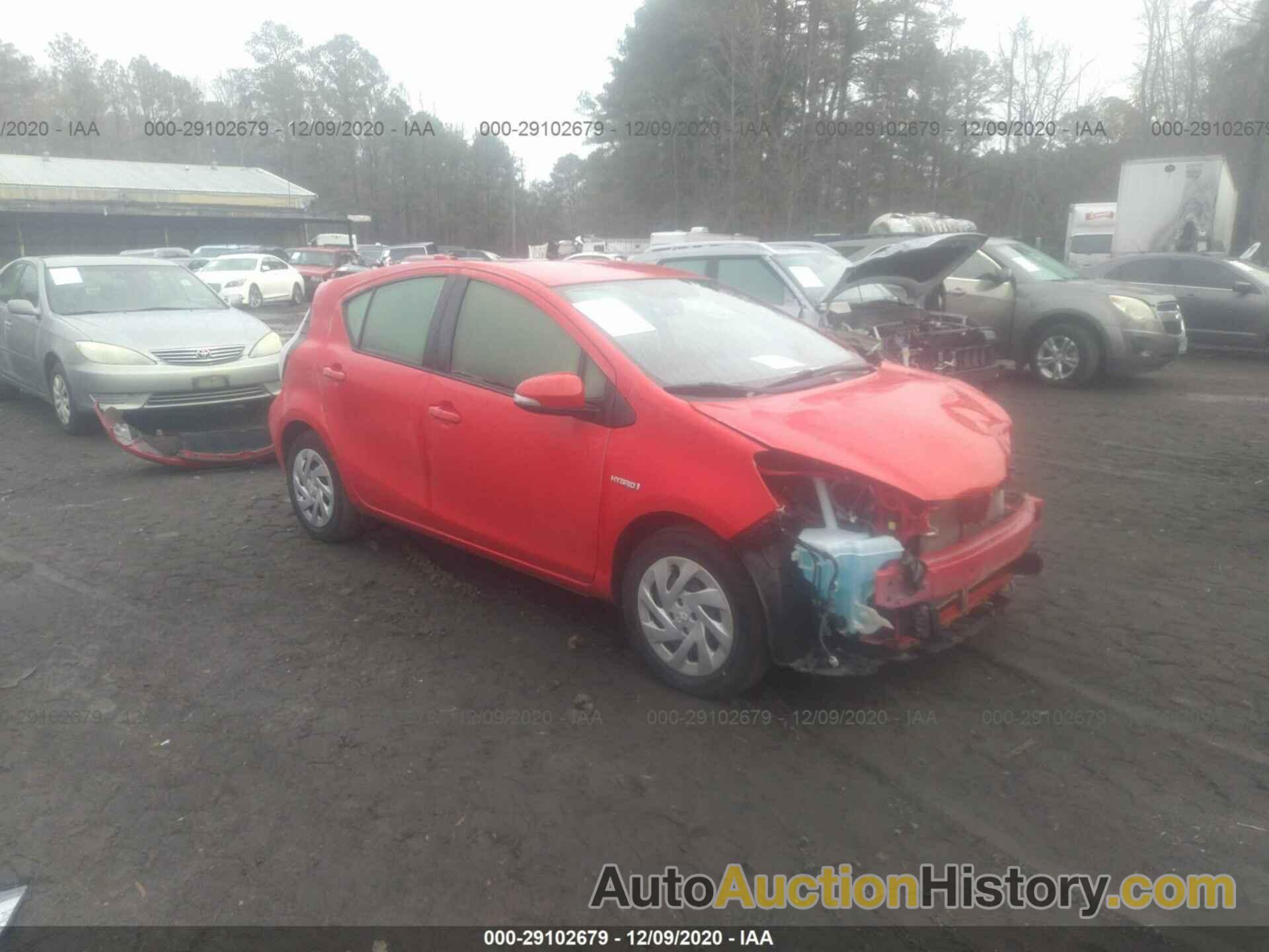 TOYOTA PRIUS C ONE/TWO/THREE/FOUR, JTDKDTB39G1132622