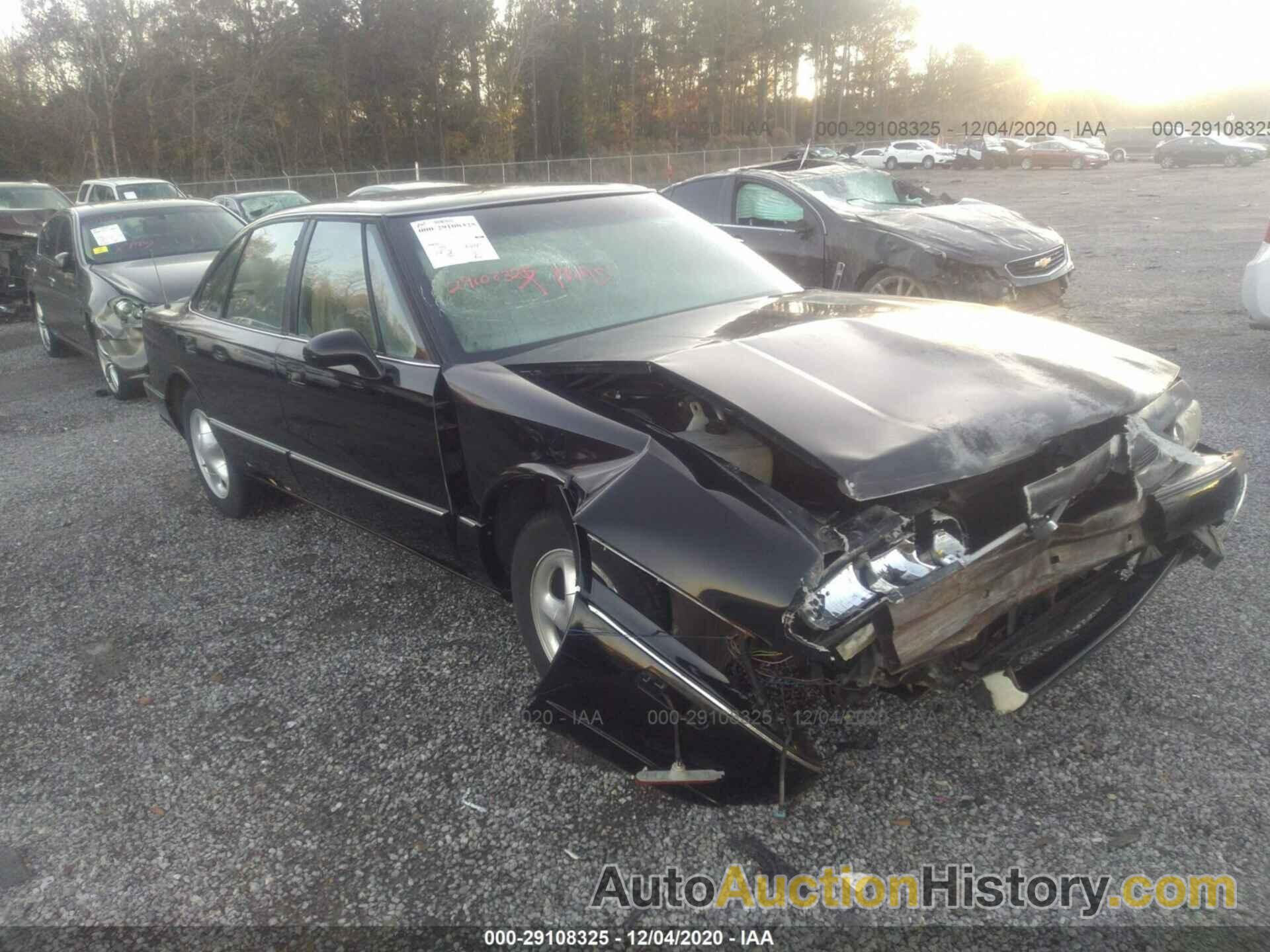 OLDSMOBILE LSS, 1G3HY52K7W4803574