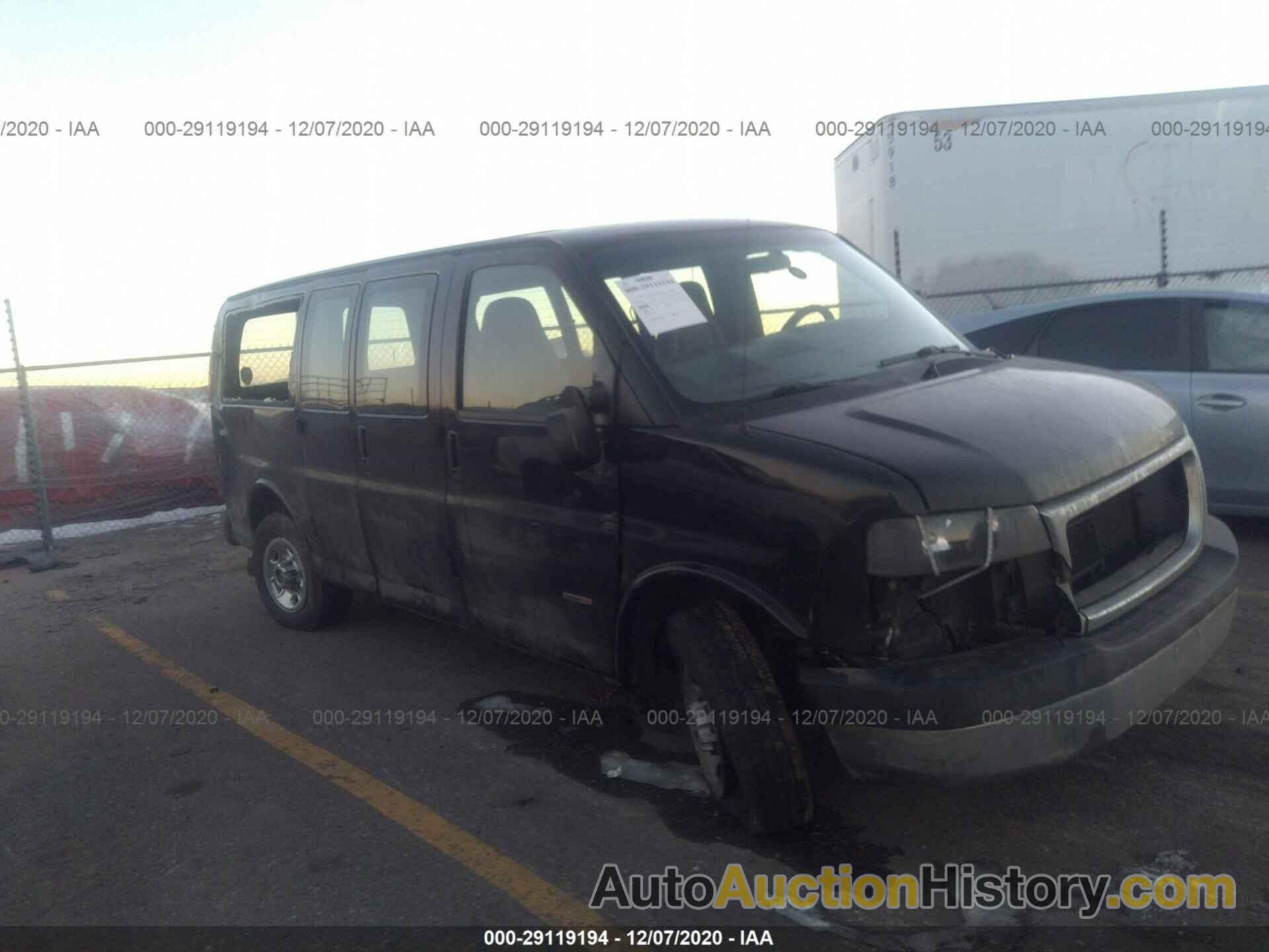 GMC SAVANA CARGO VAN, 1GTGG256781100086