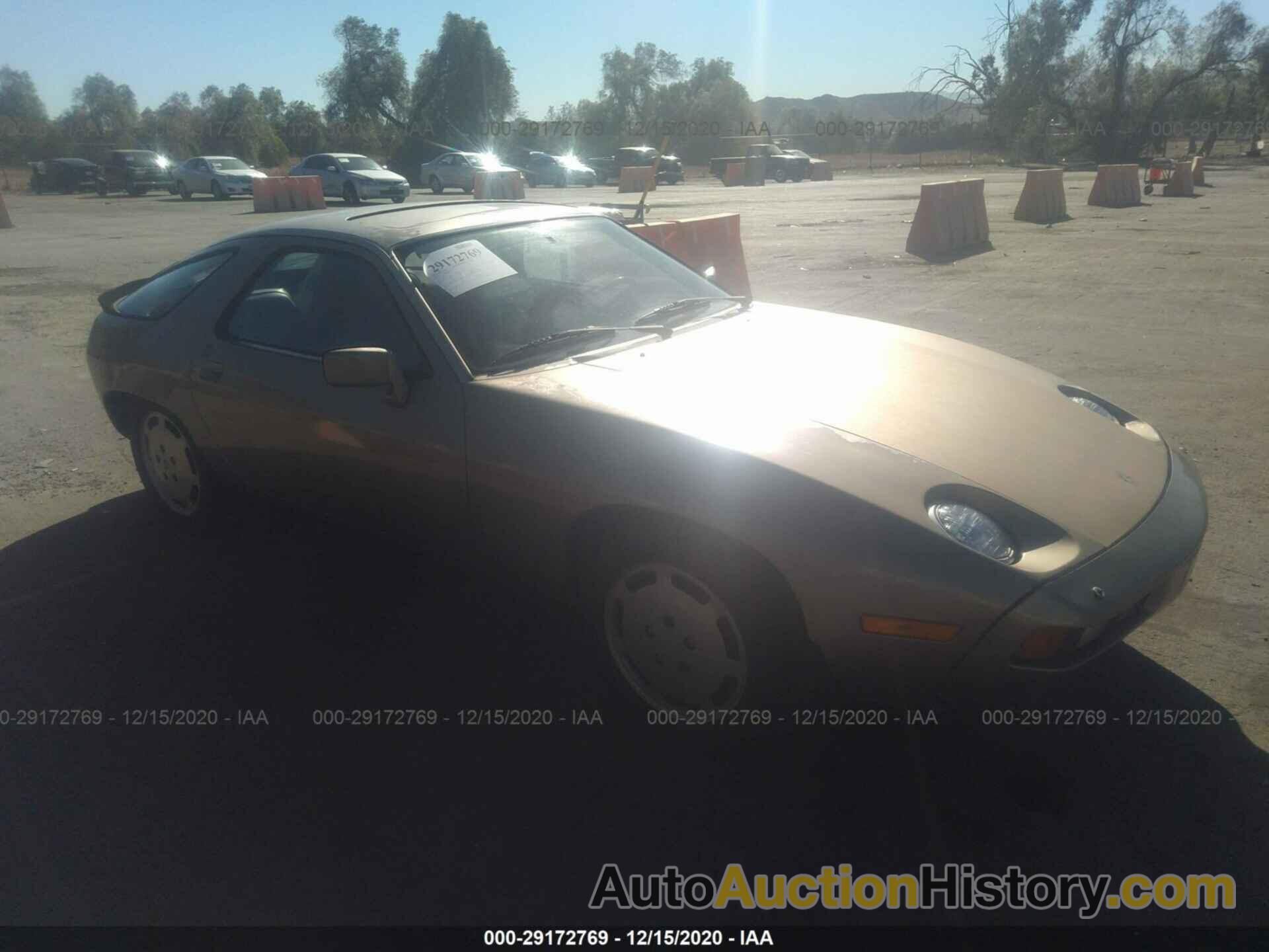 PORSCHE 928 S, WP0JB0921DS860759