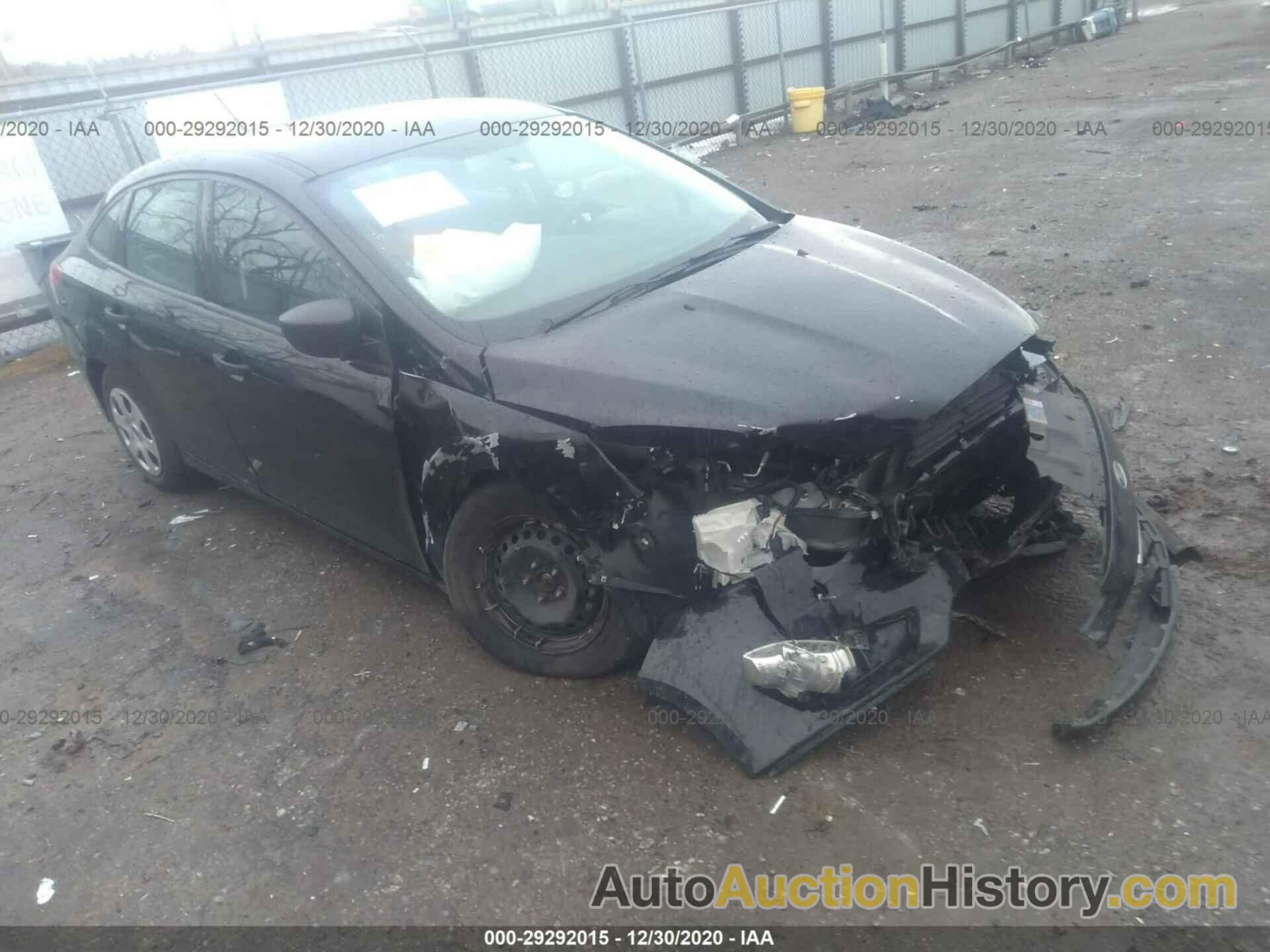 FORD FOCUS S, 1FADP3E2XJL292853