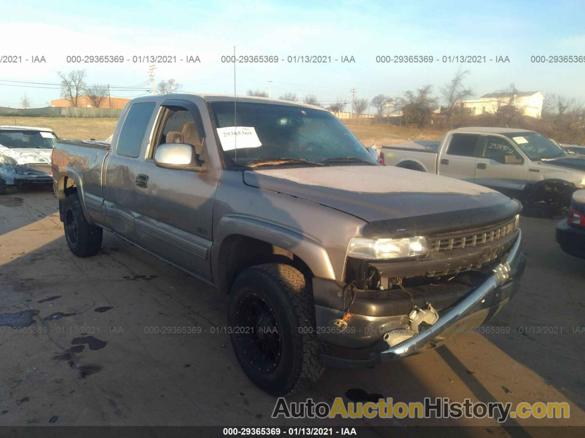 CHEVROLET SILVERADO 2500 LS, 1GCFC29U0XZ178063