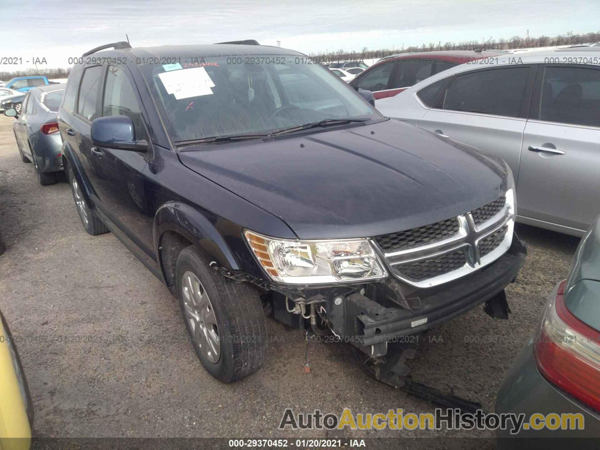 DODGE JOURNEY SE, 3C4PDCBG3KT758323